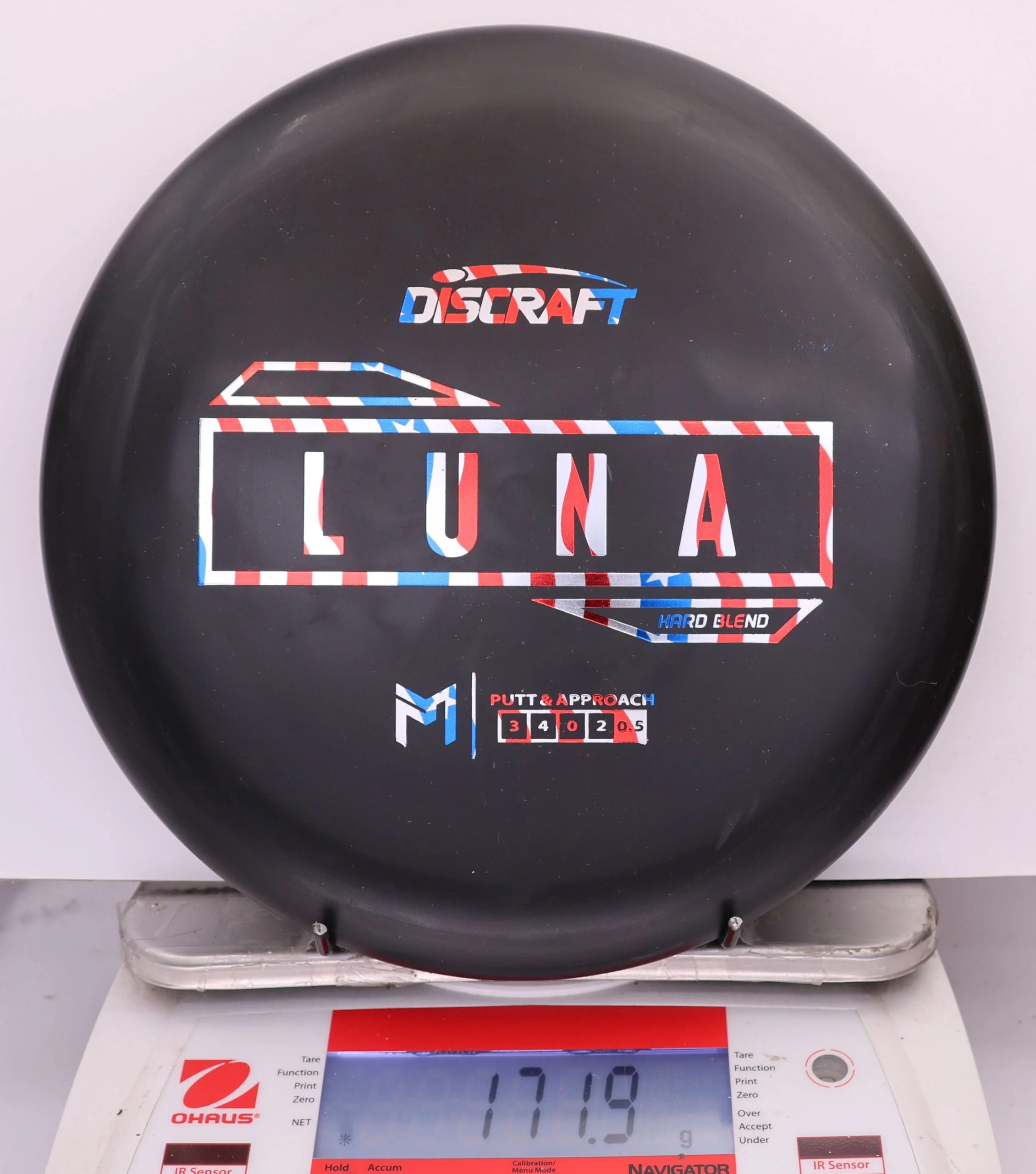 850808 Putter Line Hard Luna, Paul McBeth - #295 Black, 172