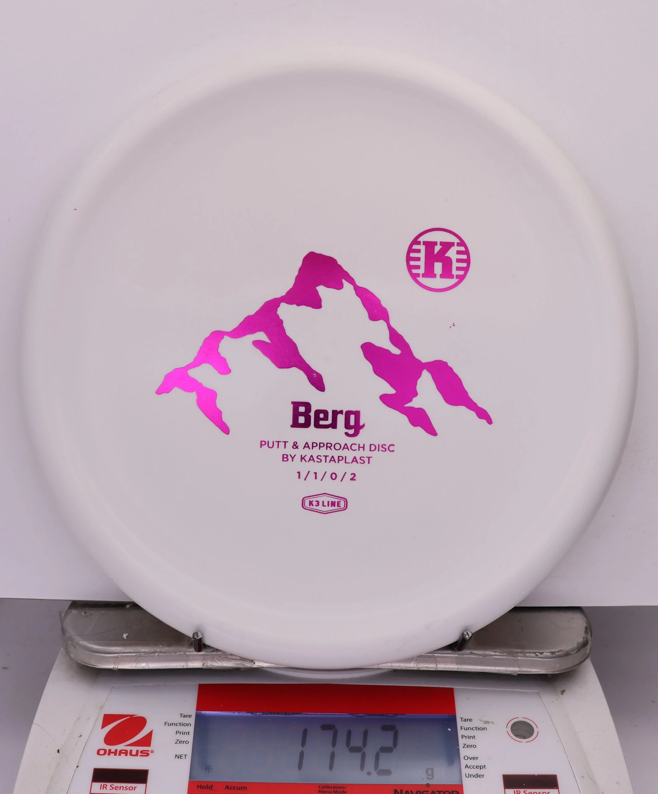 856359 K3 Berg - #93 White, 174