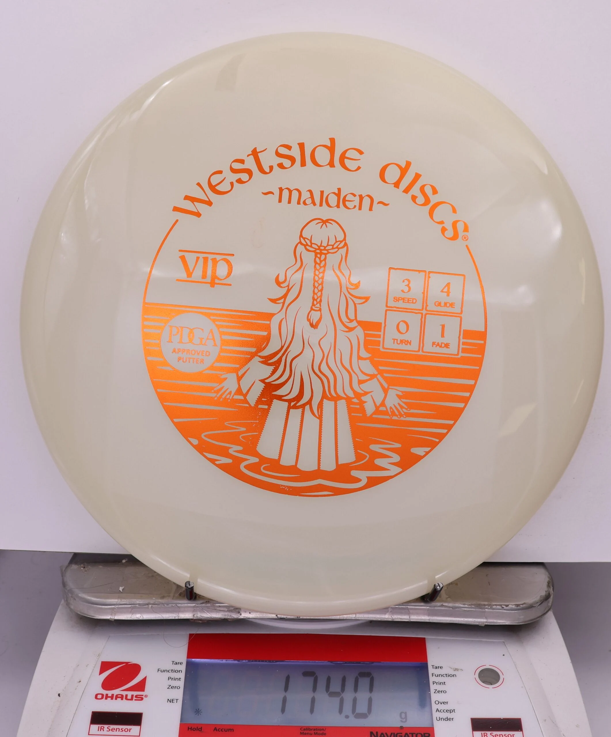 857916 VIP Maiden - #96 White, 174