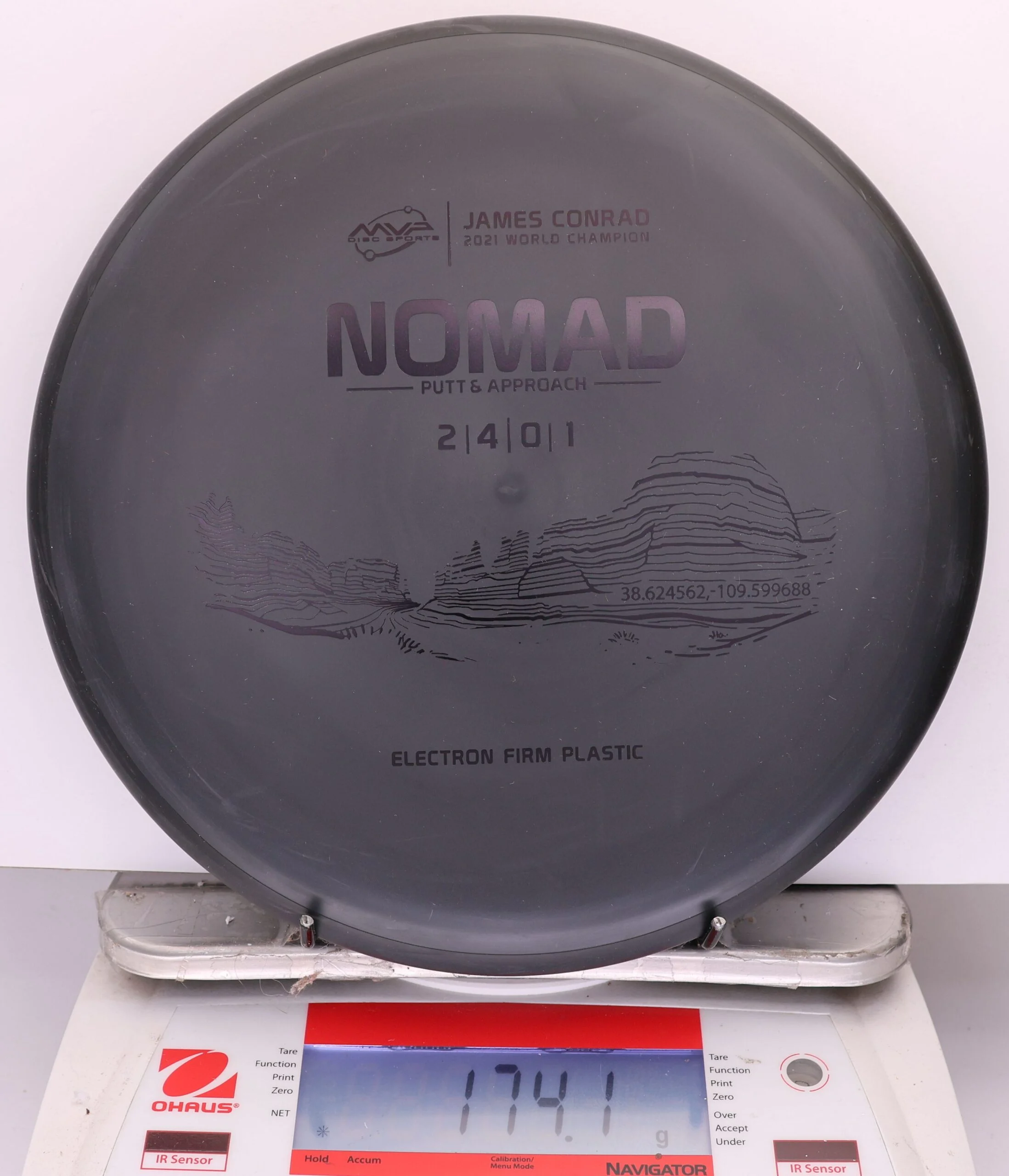 863159 Electron Firm Nomad, James Conrad - #401 Black, 174