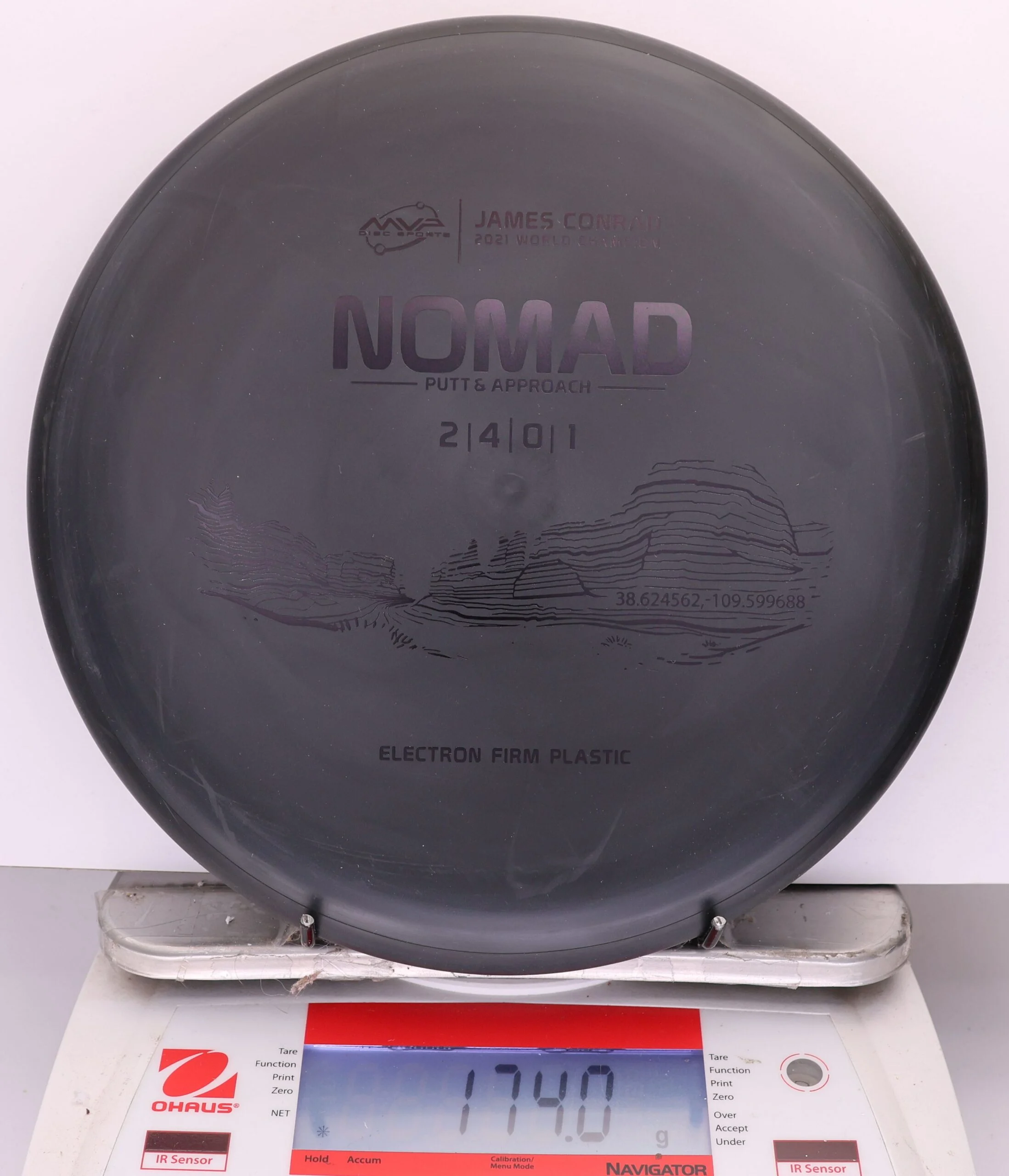 863161 Electron Firm Nomad, James Conrad - #403 Black, 174
