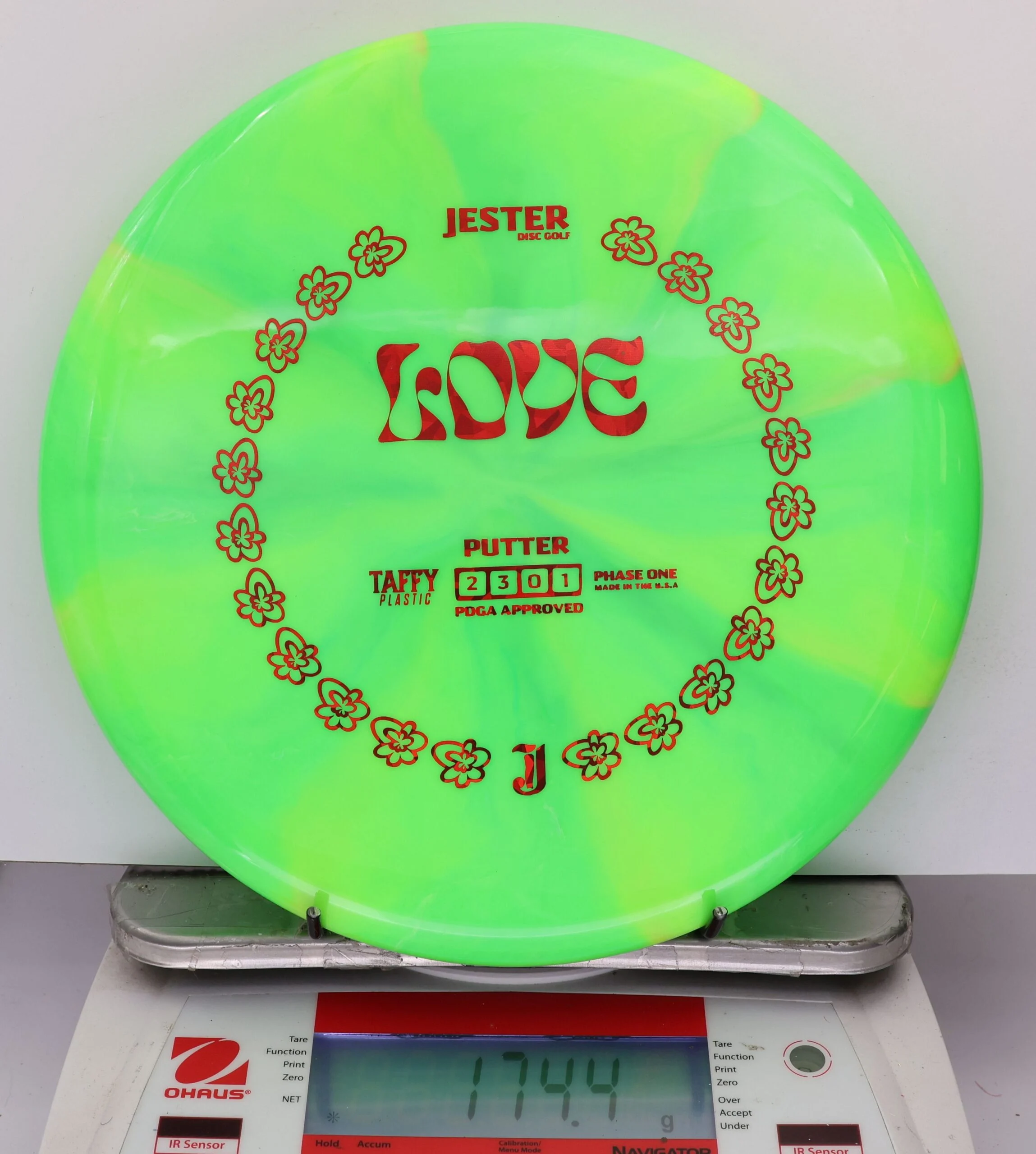872243 Radiant Taffy Love - #52 Green, 174