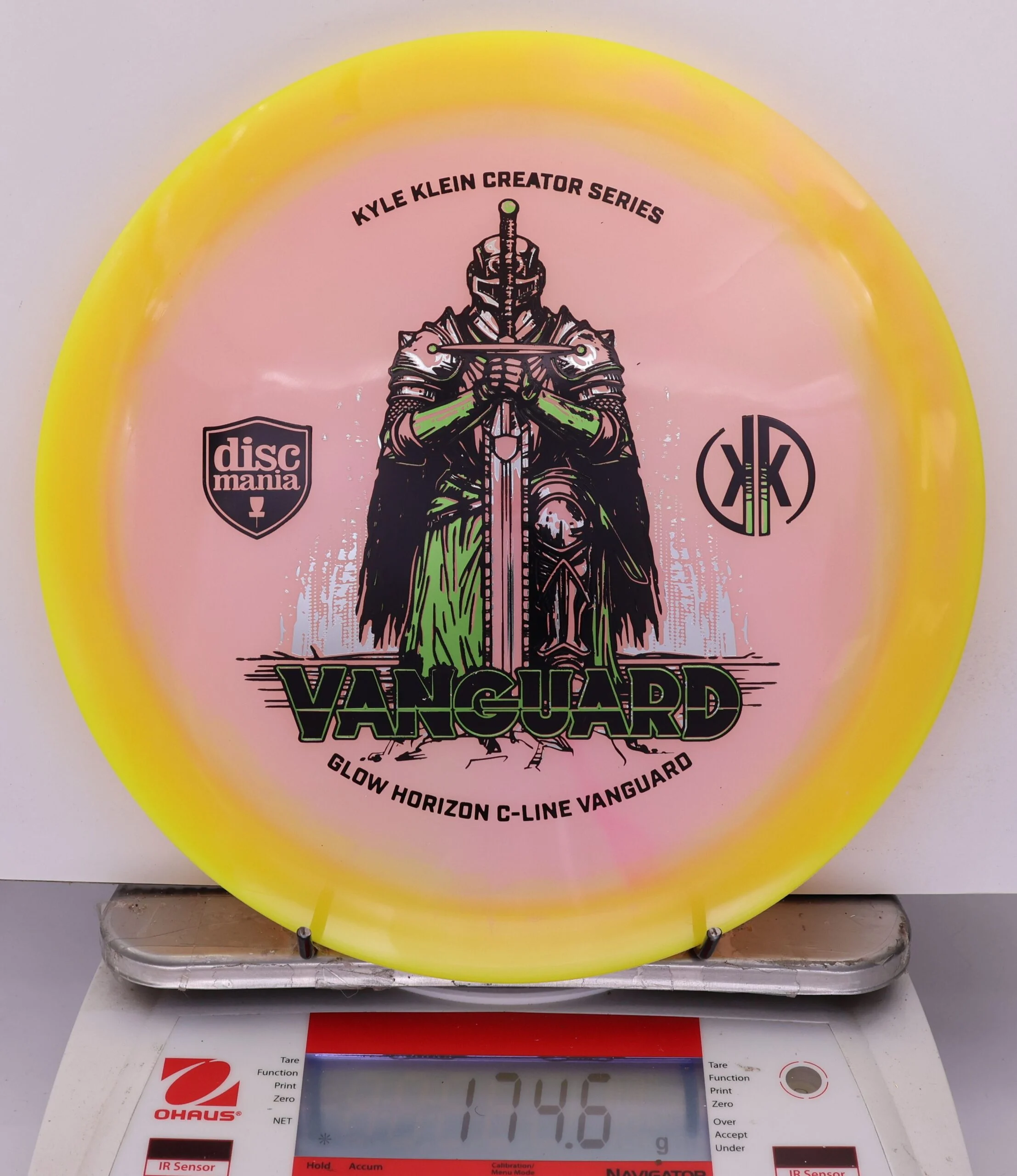 873827 Glow Horizon C-Line Vanguard, Kyle Klein 2026 Creator Series - #17 Yellow-Pink, 175