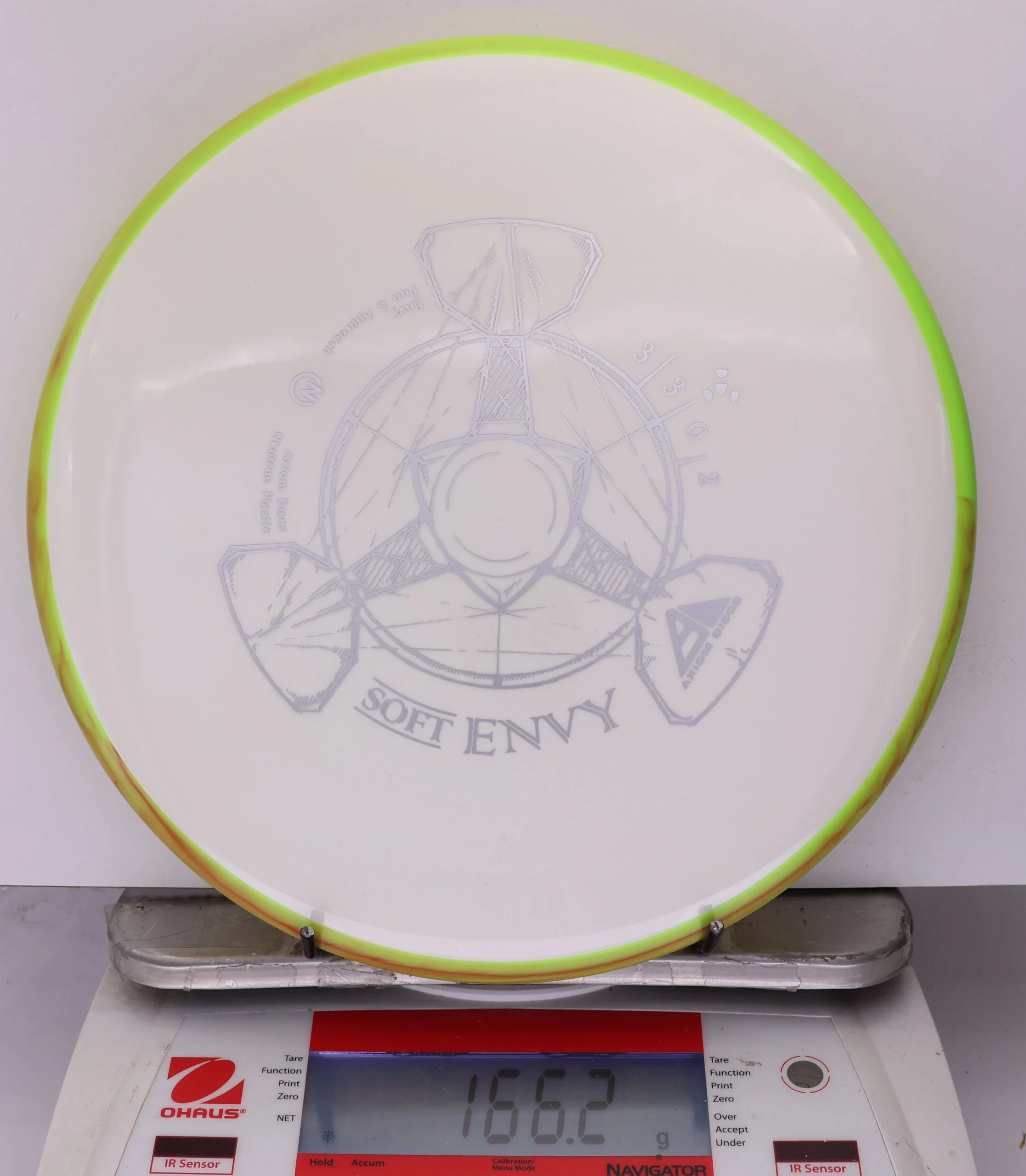 881743 Neutron Soft Envy - #455 NGrellow-White, 166