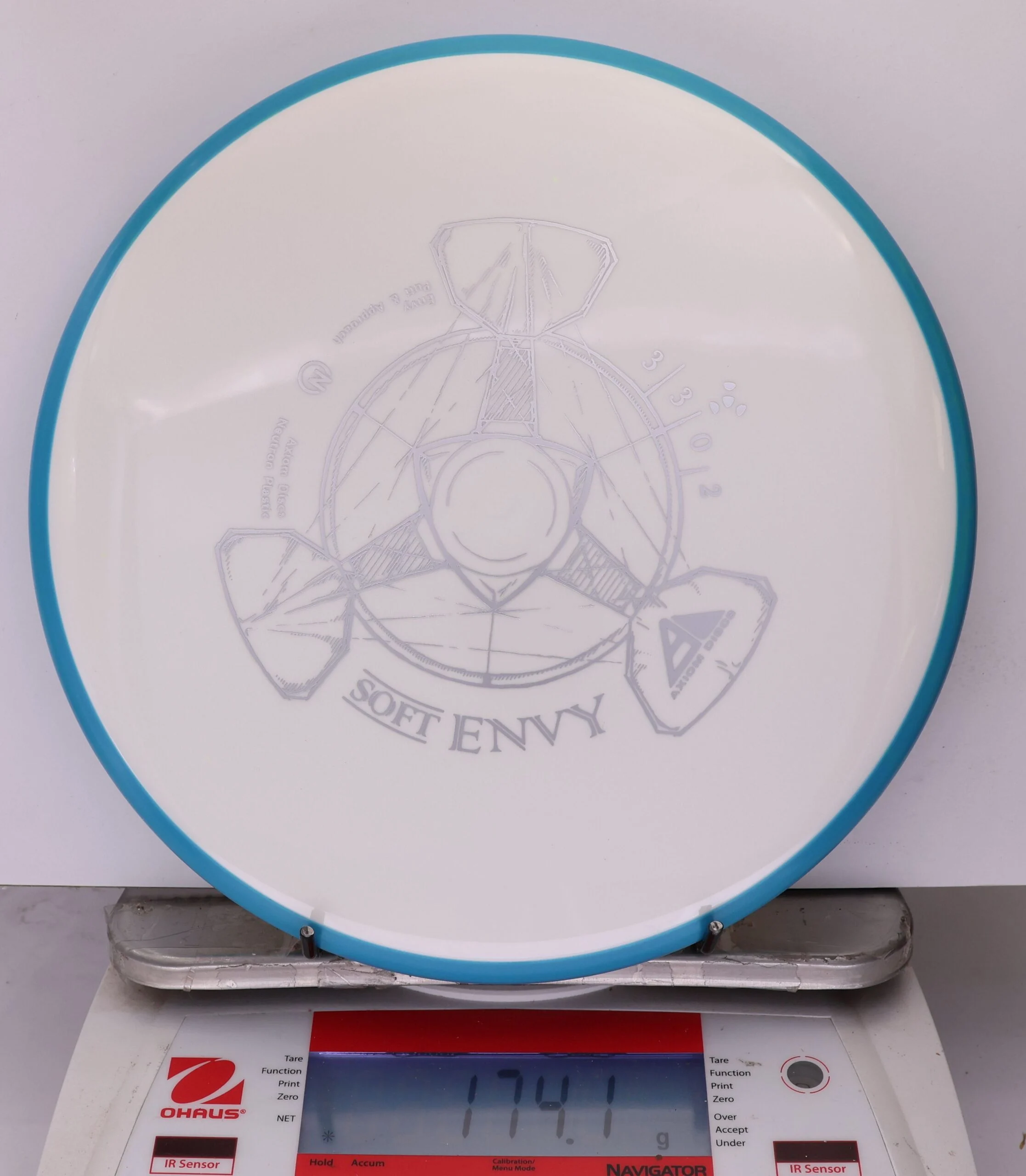 881744 Neutron Soft Envy - #456 Blue-Whiite, 174