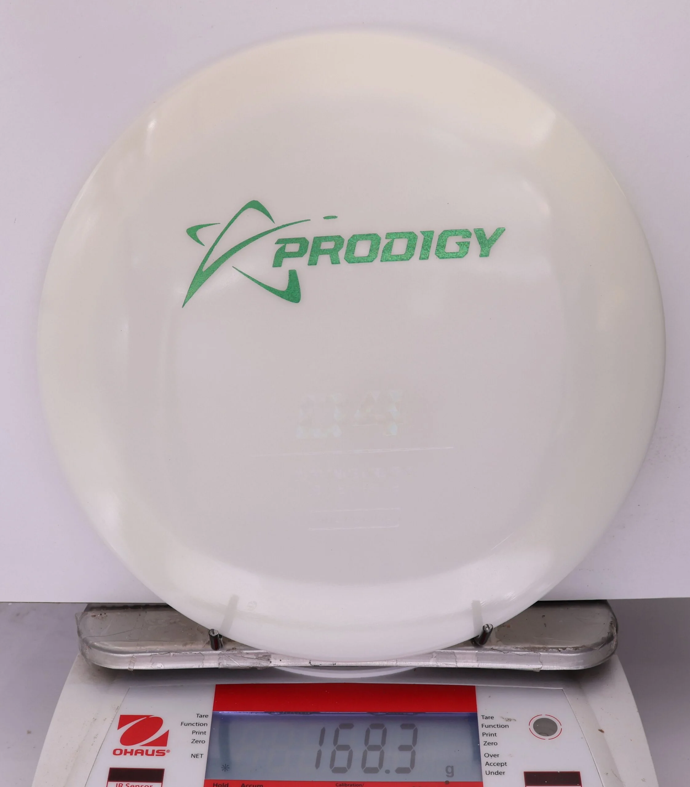 883541 Prodigy D4, 400 - #561 White, 168