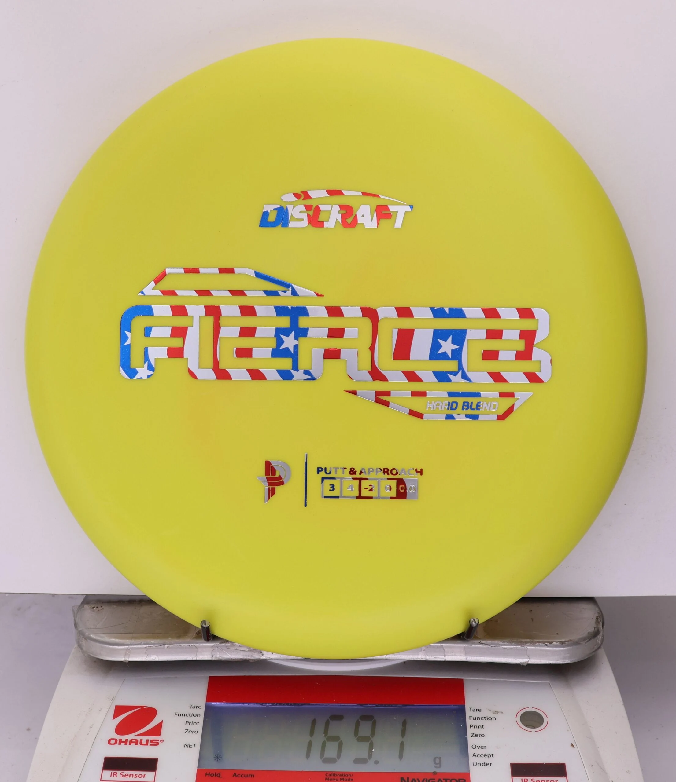 887319 Putter Line Hard Fierce, Paige Pierce - #318 Yellow, 169
