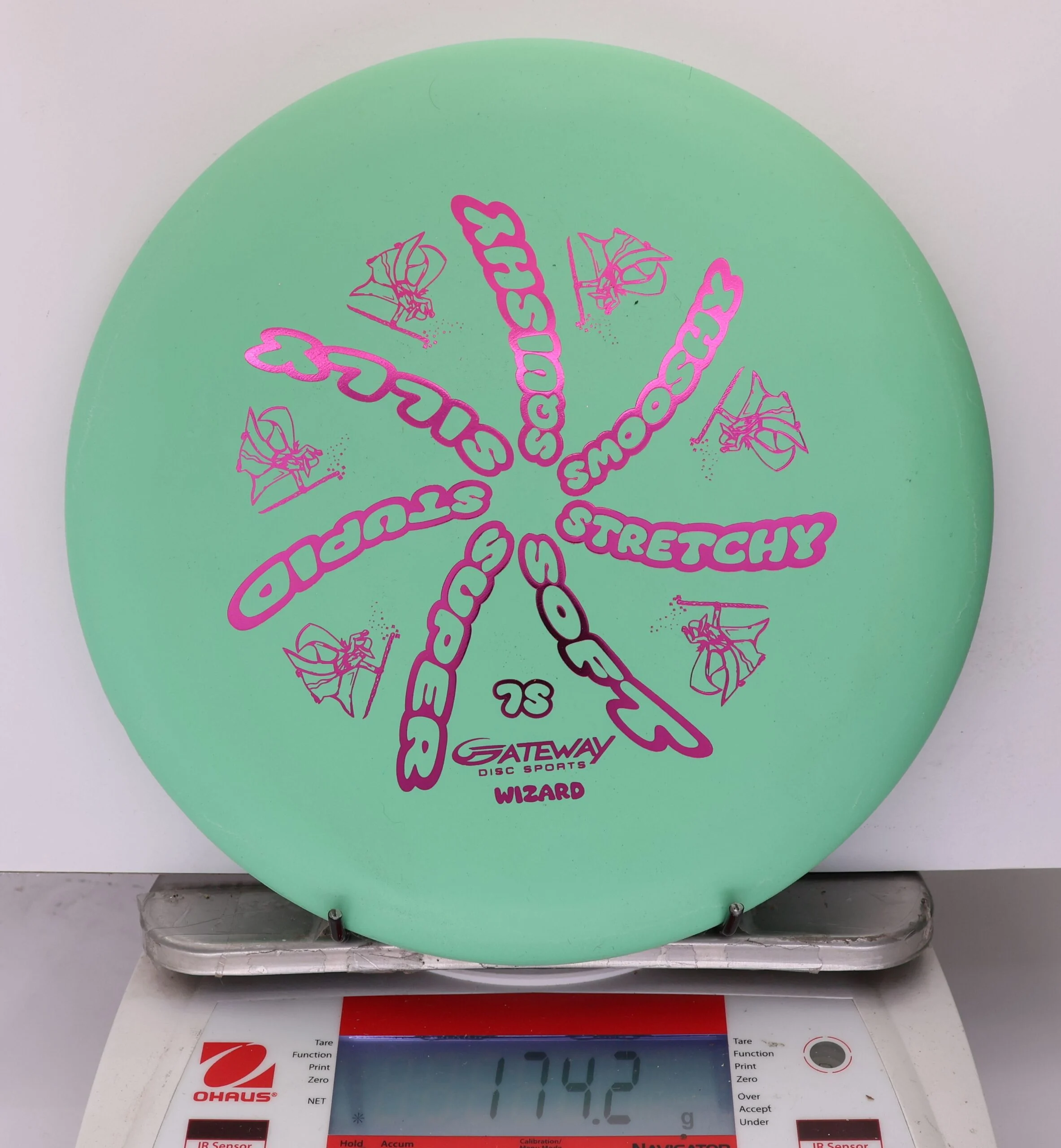 888074 7S SureGrip Wizard - #01 Green, 174