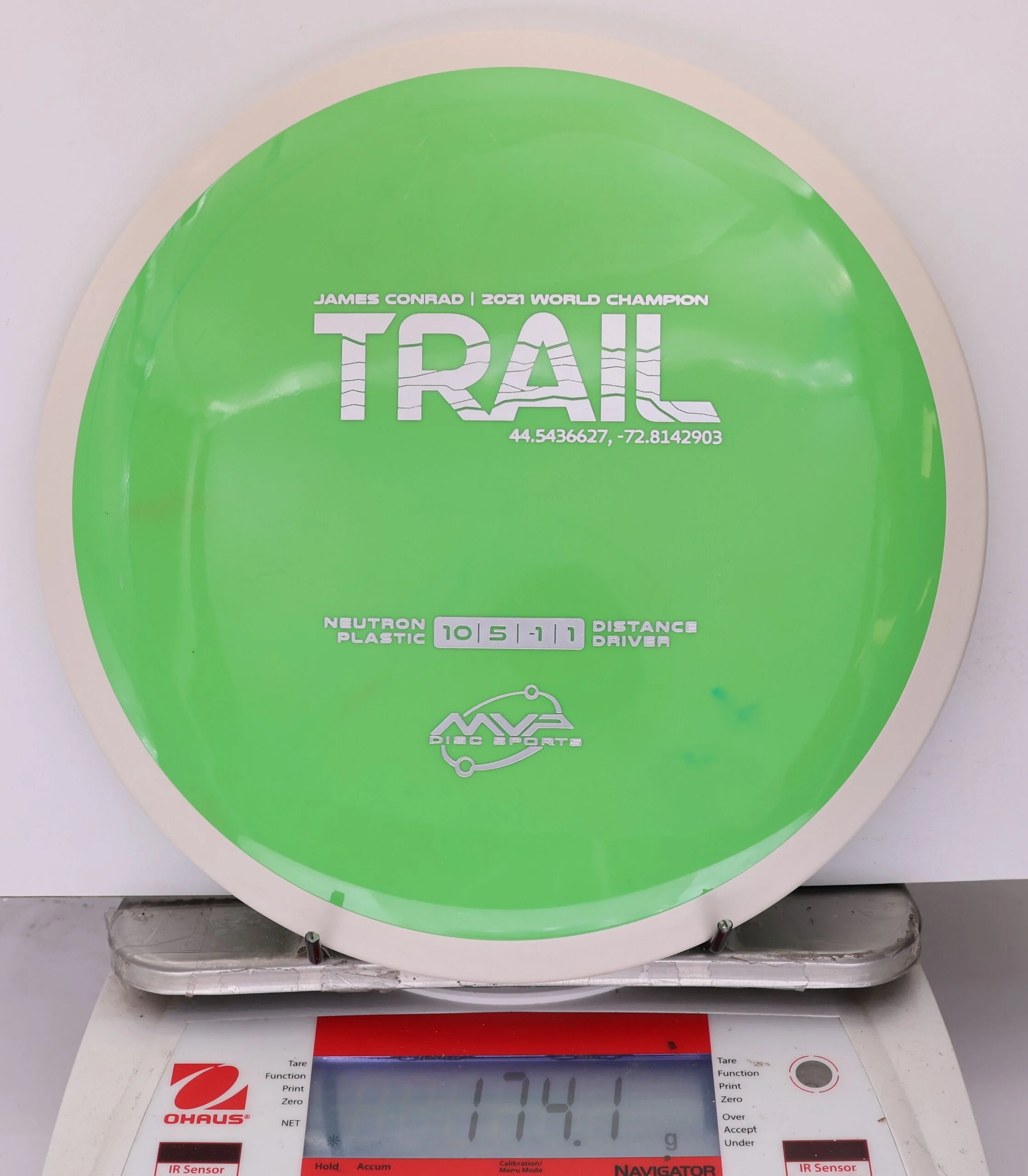 889672 Neutron Trail, James Conrad - Project Lab Coat - #214 Green, 174