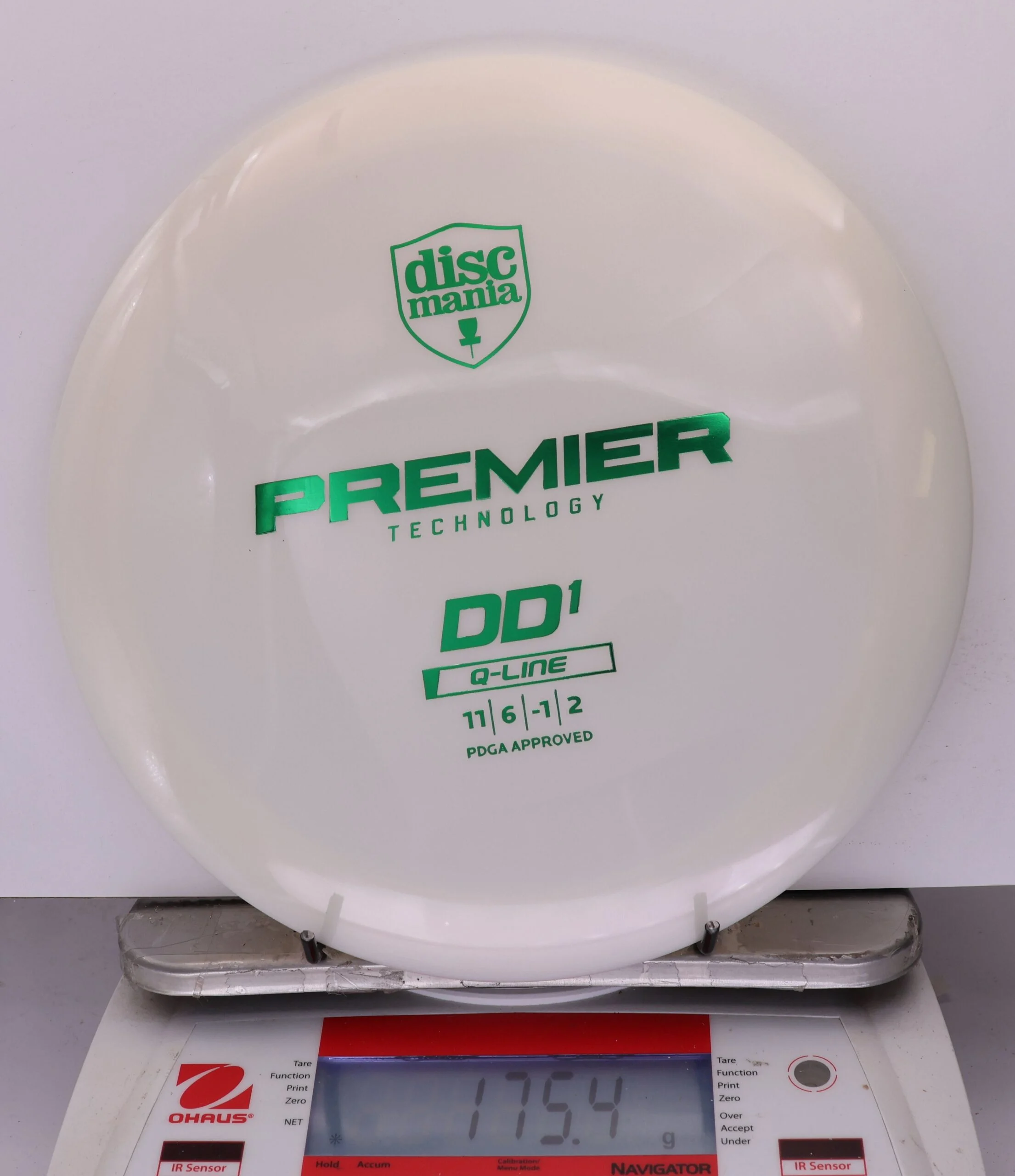 915820 Q-Line DD1, Premier Series - #32 White, 175