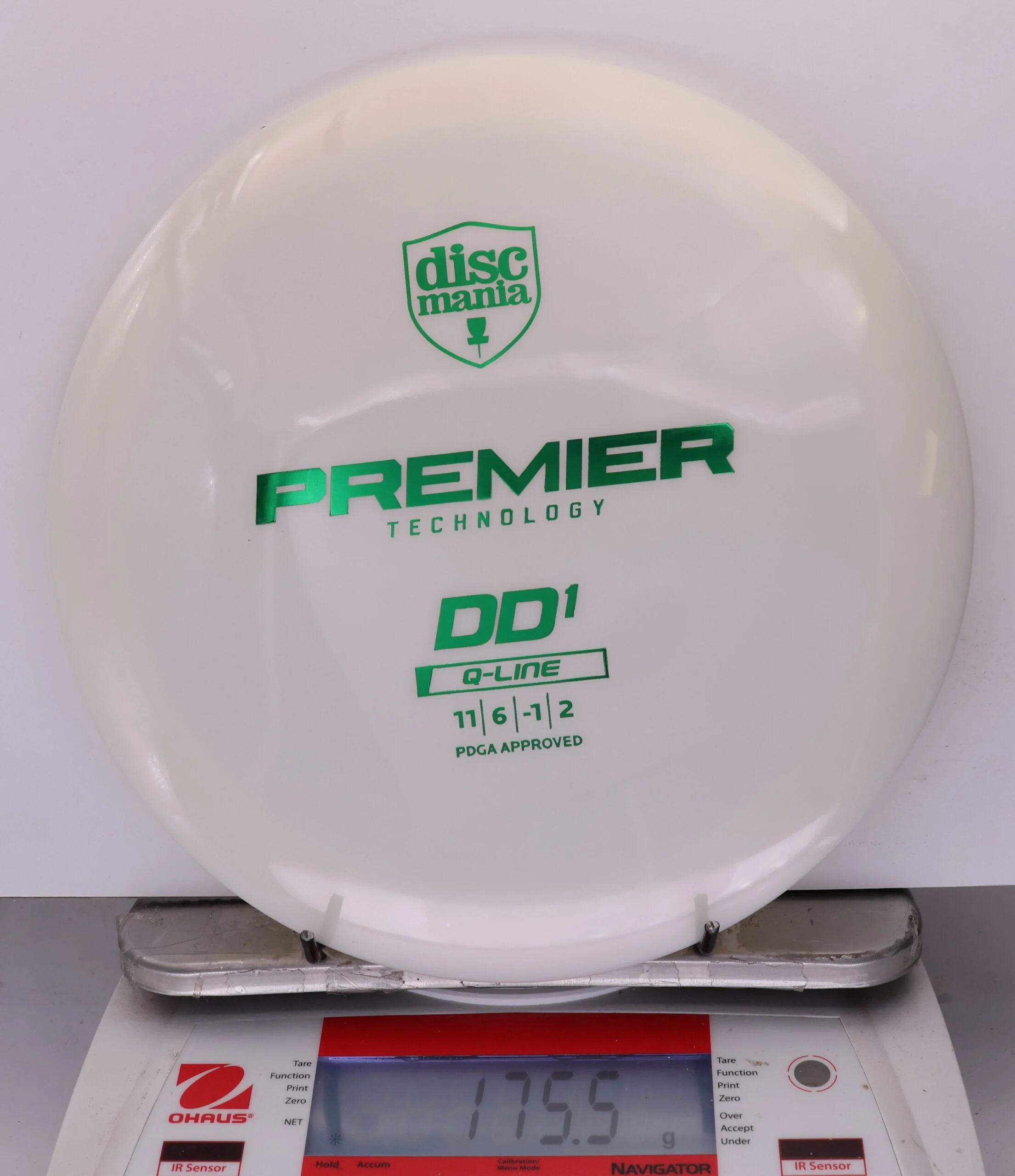 915859 Q-Line DD1, Premier Series - #36 White, 176