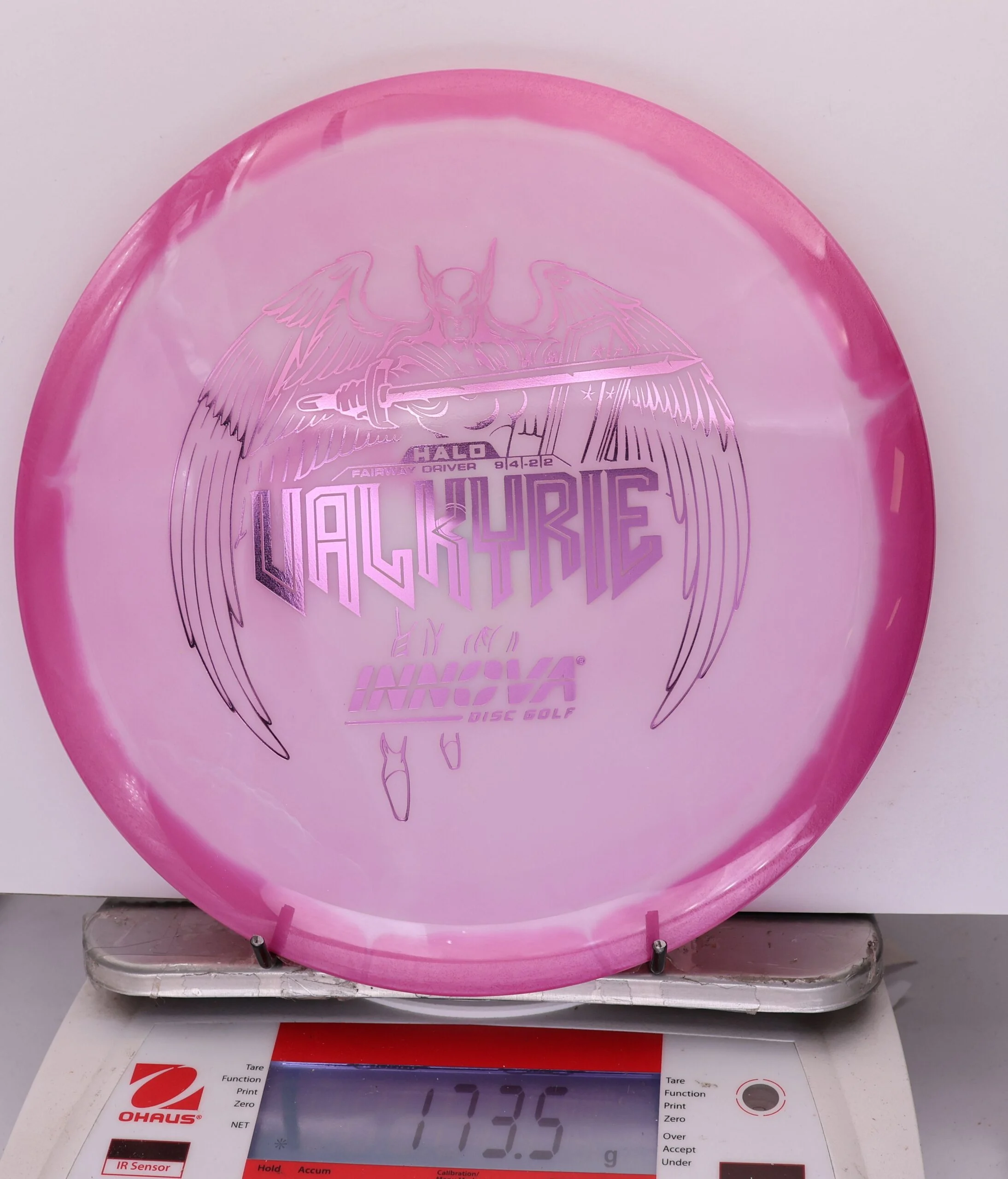 924068 Halo Star Valkyrie - #862 Magenta-White, 174