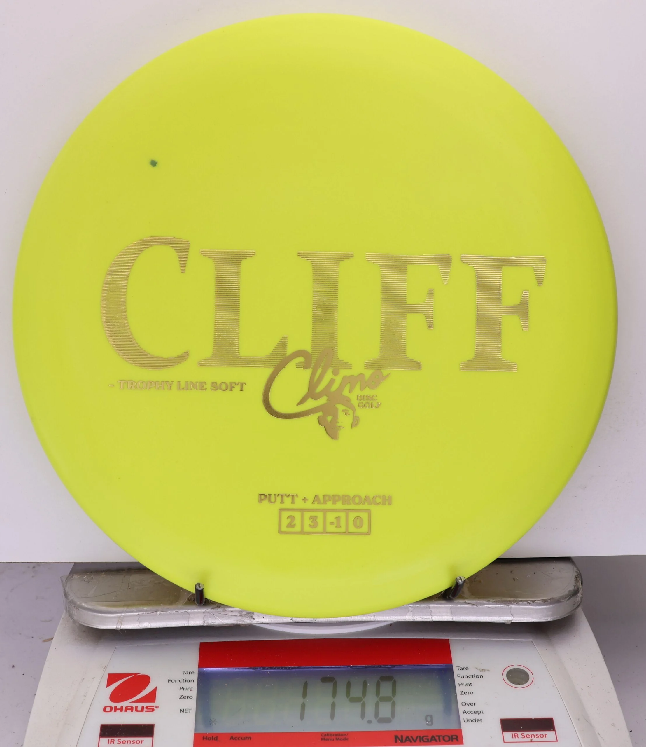 928540 Trophy Line Soft Cliff - #287 Yellow, 175