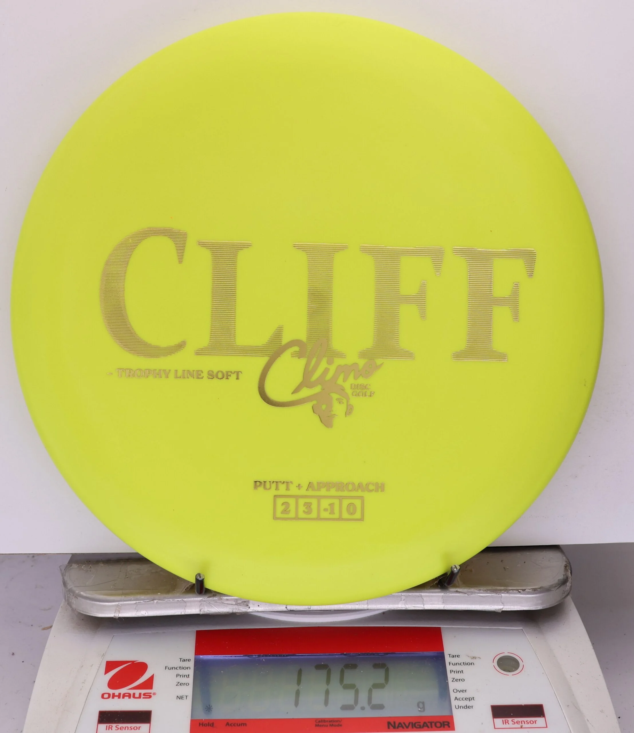 928542 Trophy Line Soft Cliff - #289 Yellow, 175