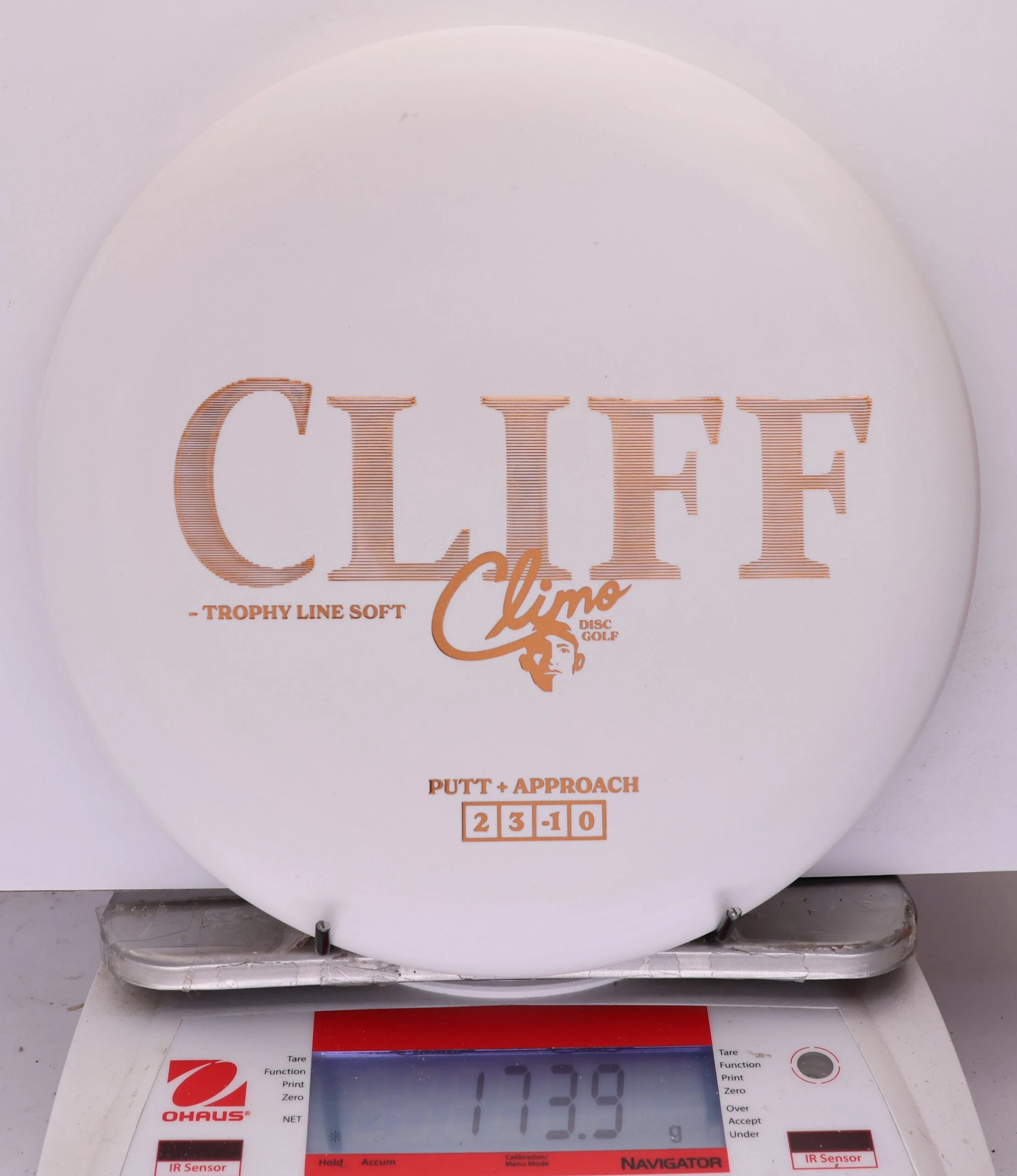 928638 Trophy Line Soft Cliff - #305 White, 174