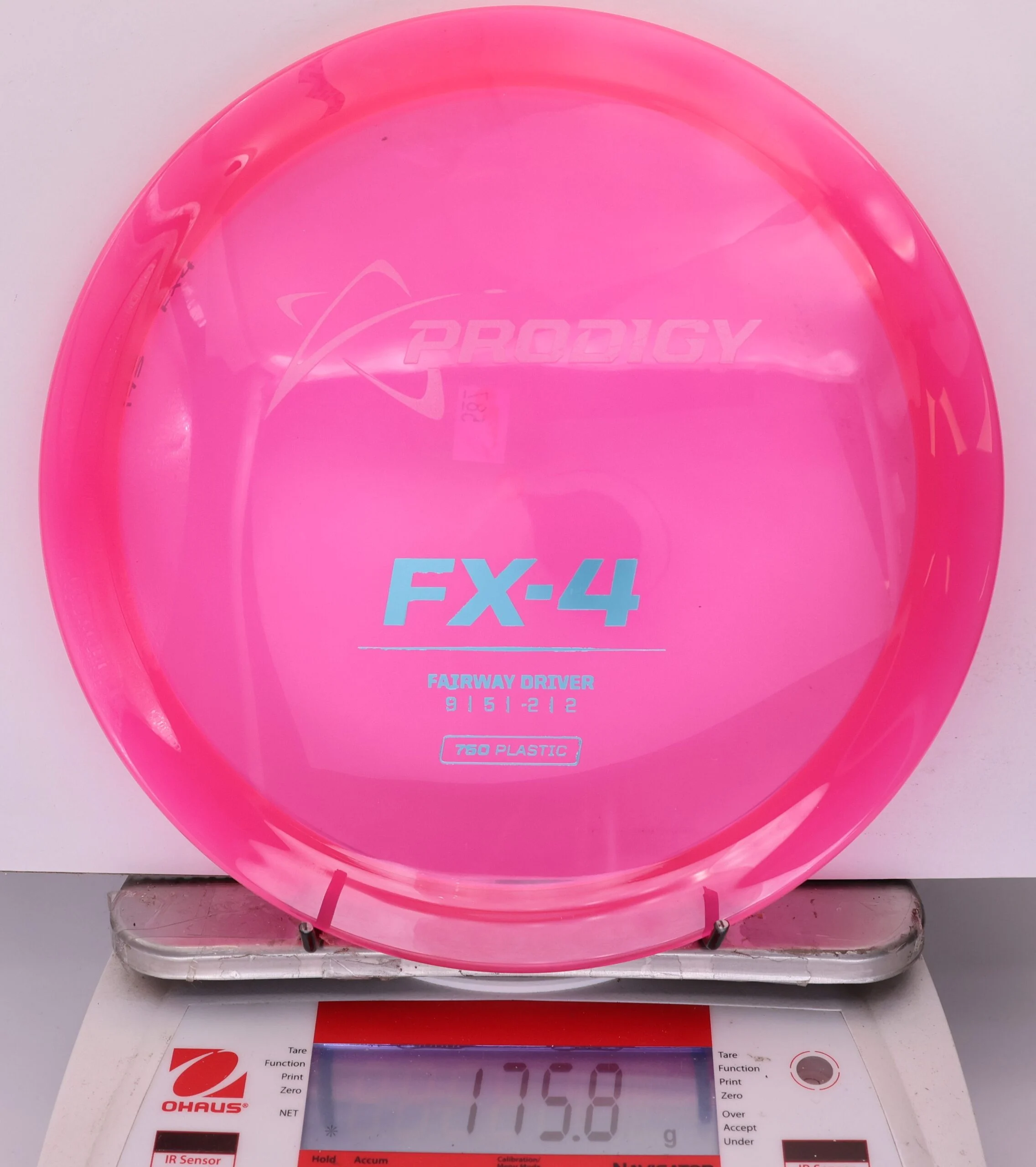 930462 Prodigy FX-4, 750 - #587 Pink, 176