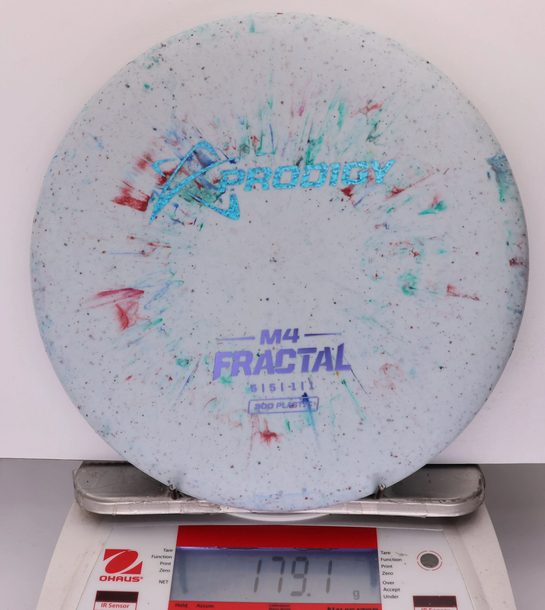 930713 Prodigy M4, Fractal 300 - #595 GrayGreenRed, 179