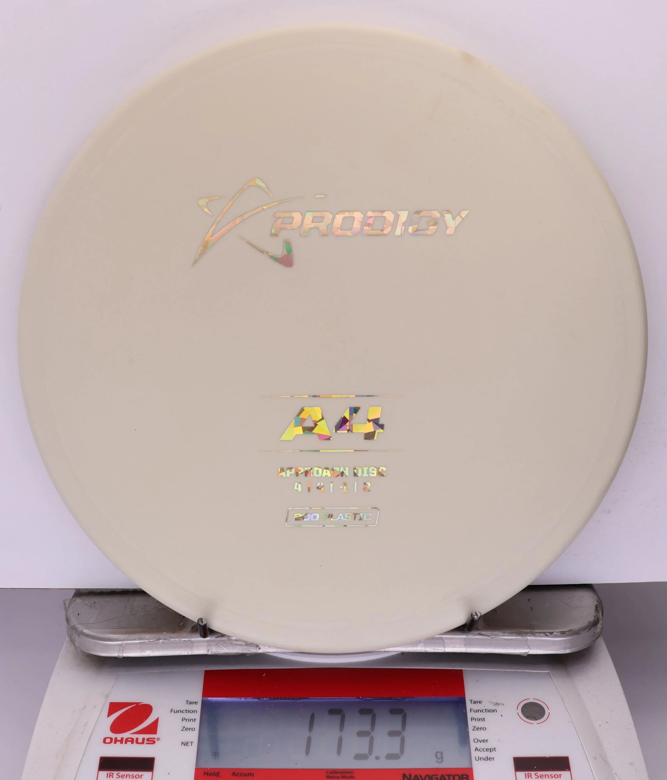 930855 Prodigy A4, 200 - #586 White, 173