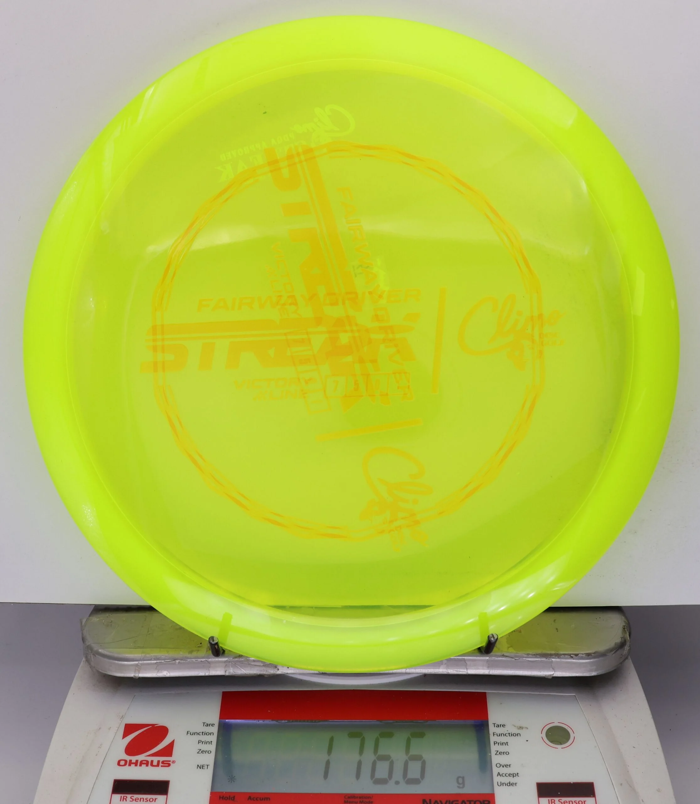 933040 X-Out Victory Line Streak - #19 NYellow, 177