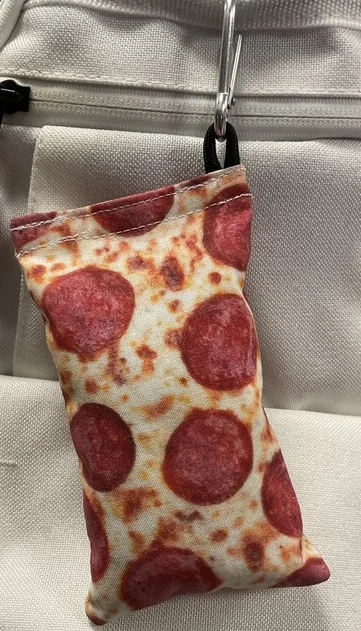 933935 Clay Bags with Carabiner - Pepperoni Pizza, CLAY