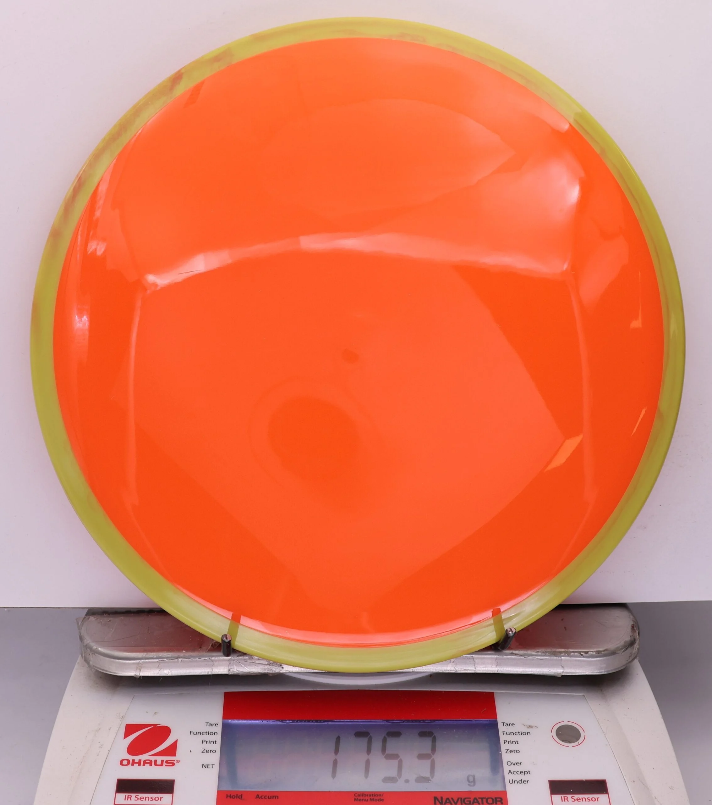 939086 Simon Line Neutron Bokeh, No Stamp - #207 Yellow-Orange, 175