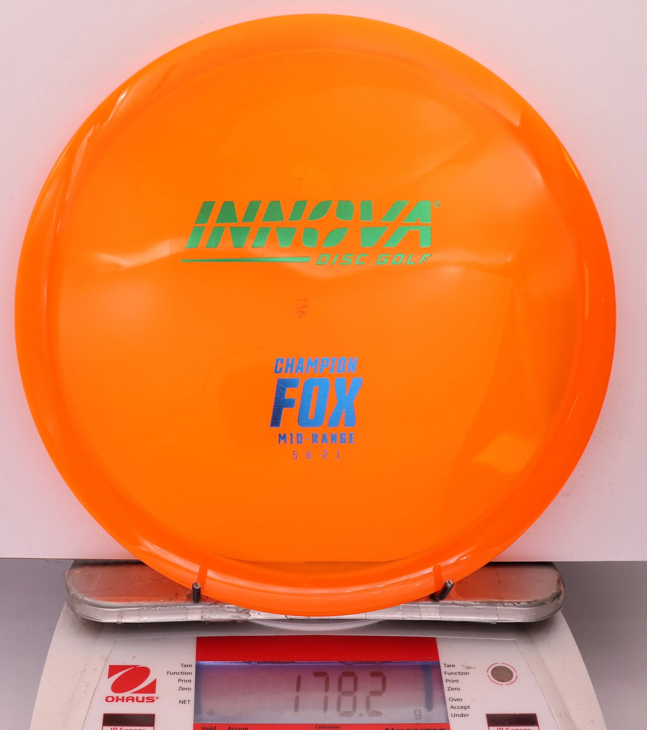 939566 Champion Fox - #70 Orange, 178