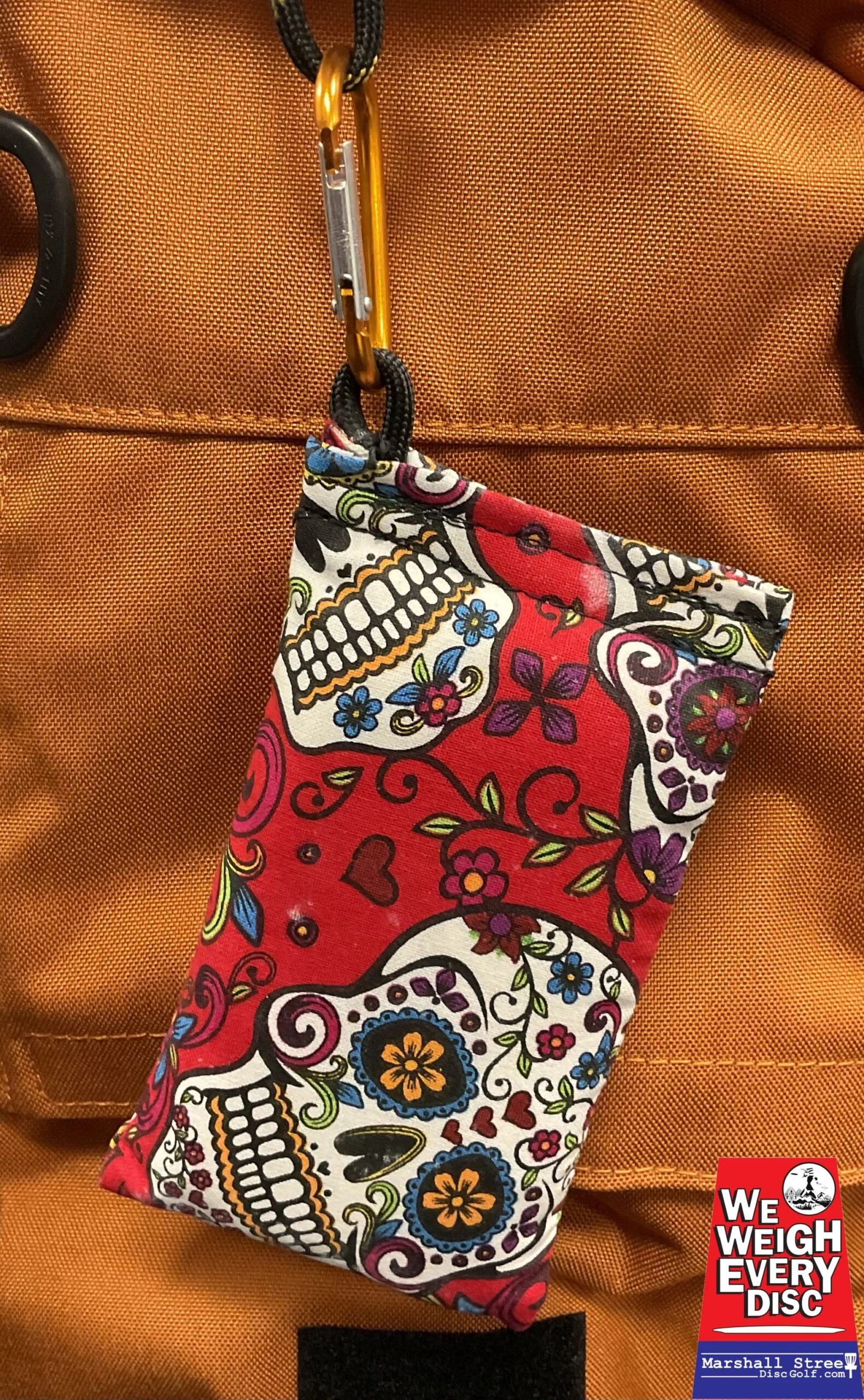 940739 Chalky Bags with Carabiner - Sugar Skulls-Red, Chalky Bag