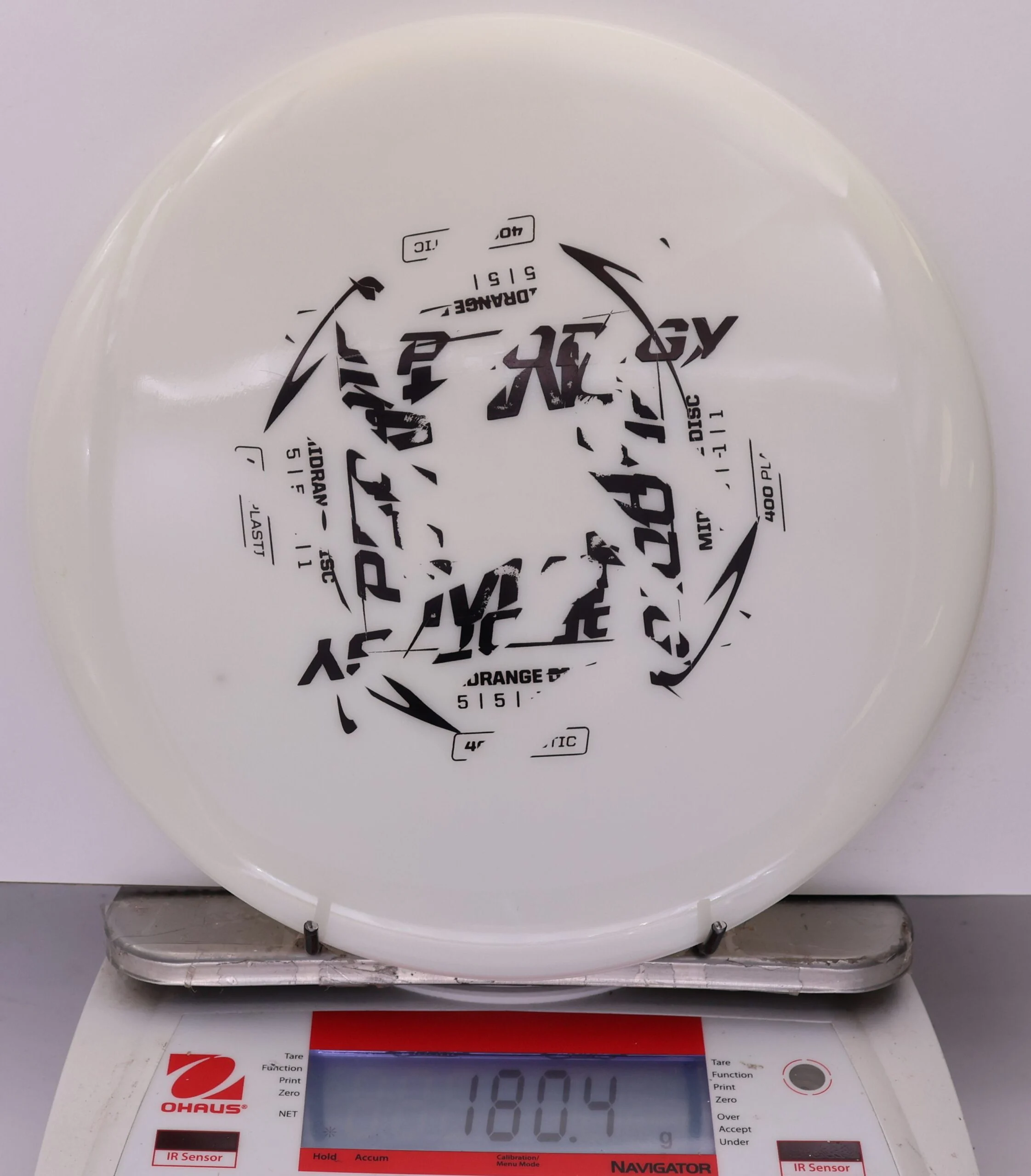 943845 X-Out Prodigy M4, 400 - #627 White, 180