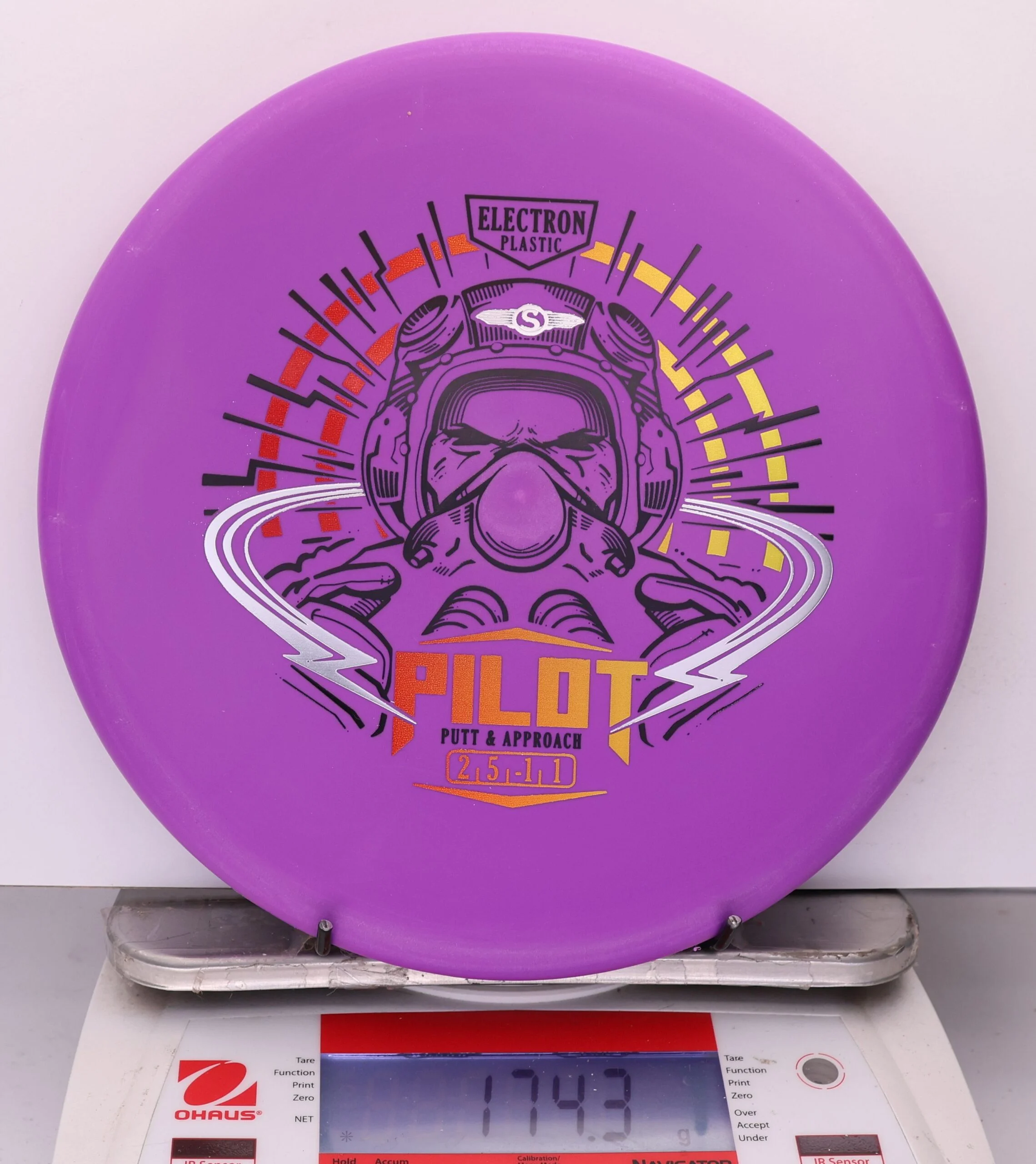 951126 Electron Pilot - #495 Purple, 174