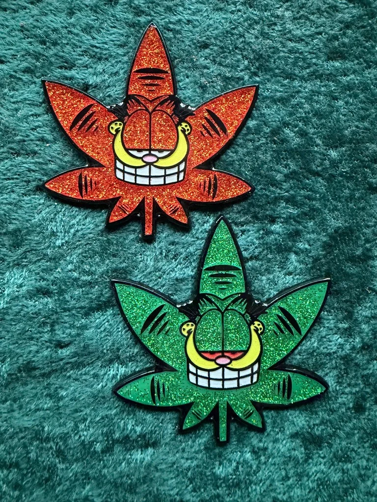 Garfijuana, Pins by Festi Daze