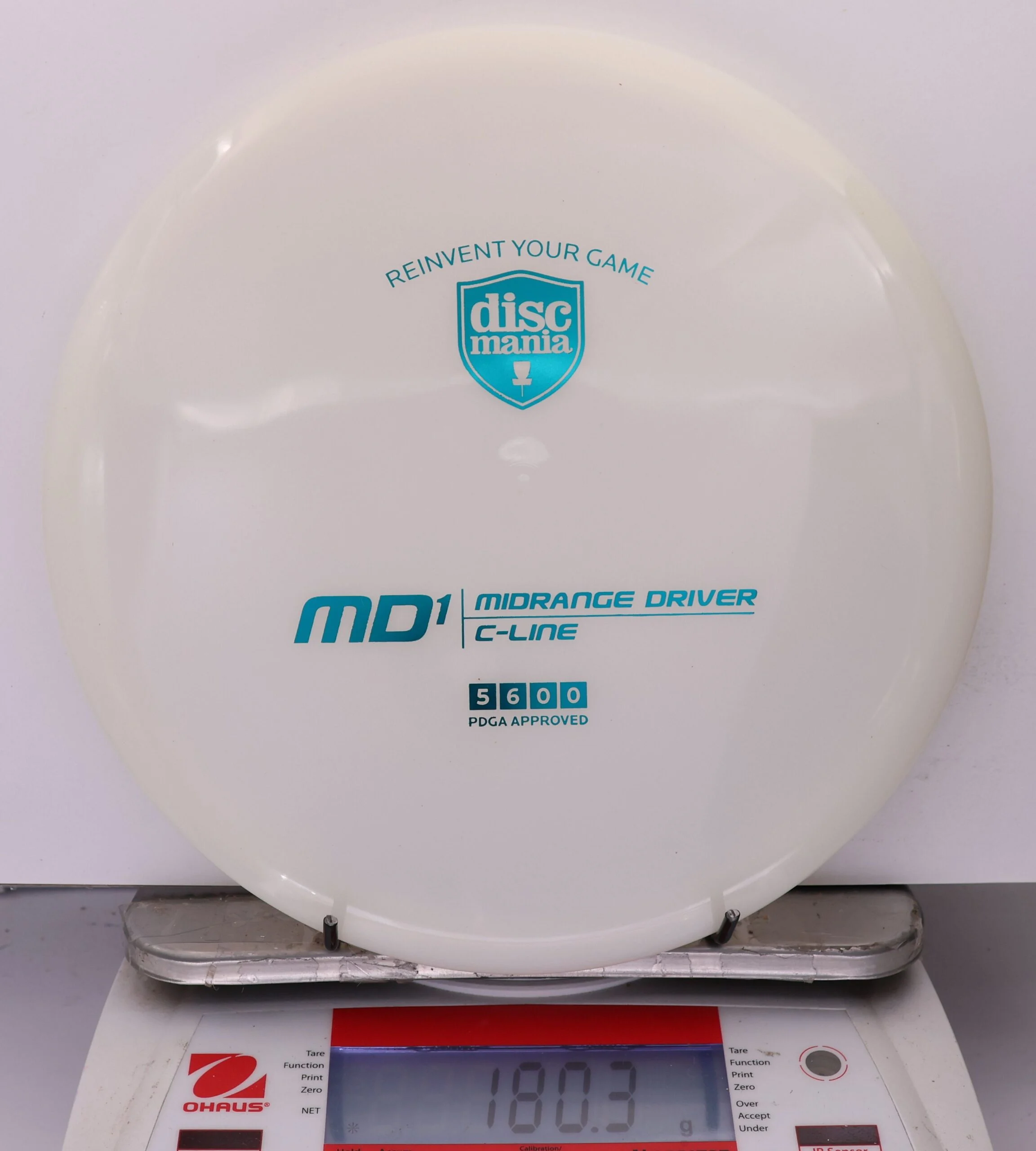 966083 C-Line MD1 - #209 White, 180