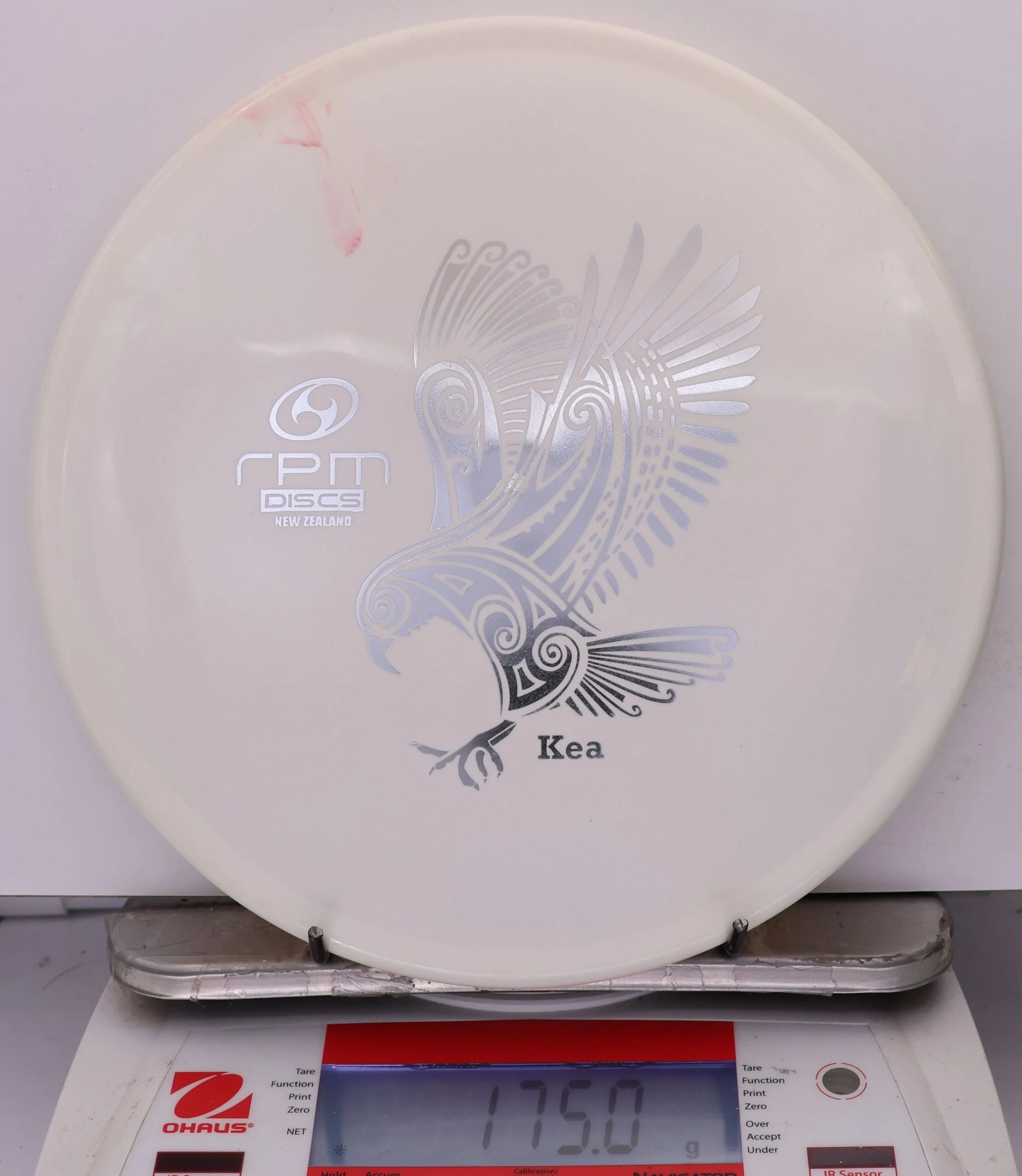 973558 Atomic Kea - #305 White, 175