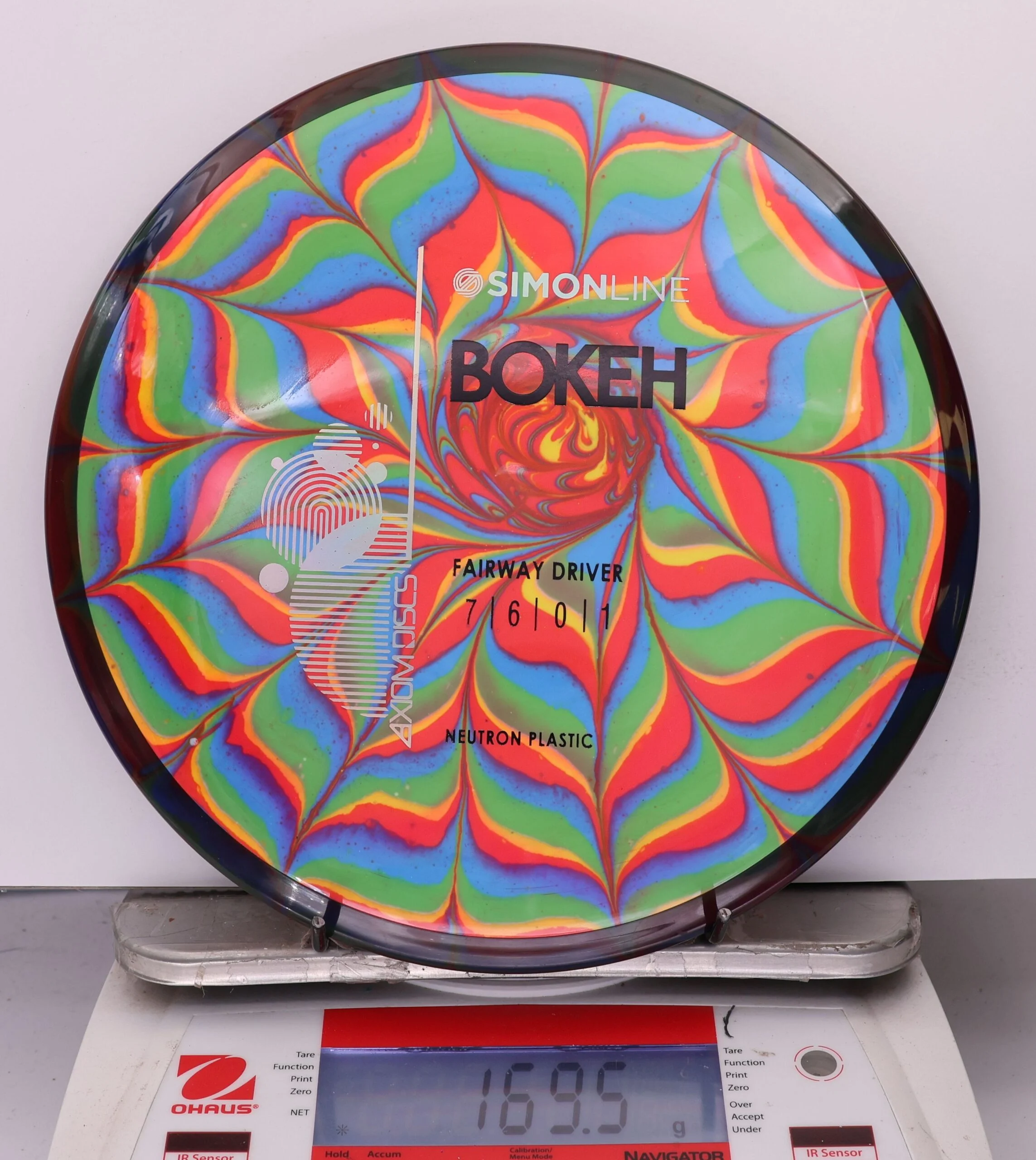 987950 Simon Line Neutron Bokeh - Kent's Dyes 15 - #15 BlackPrp-White, 170