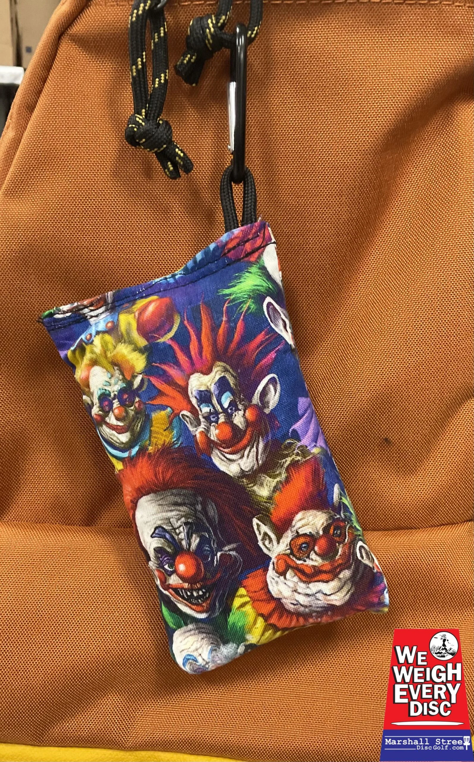995268 Chalky Bags with Carabiner - Killer Clowns-Multi, Chalky Bag