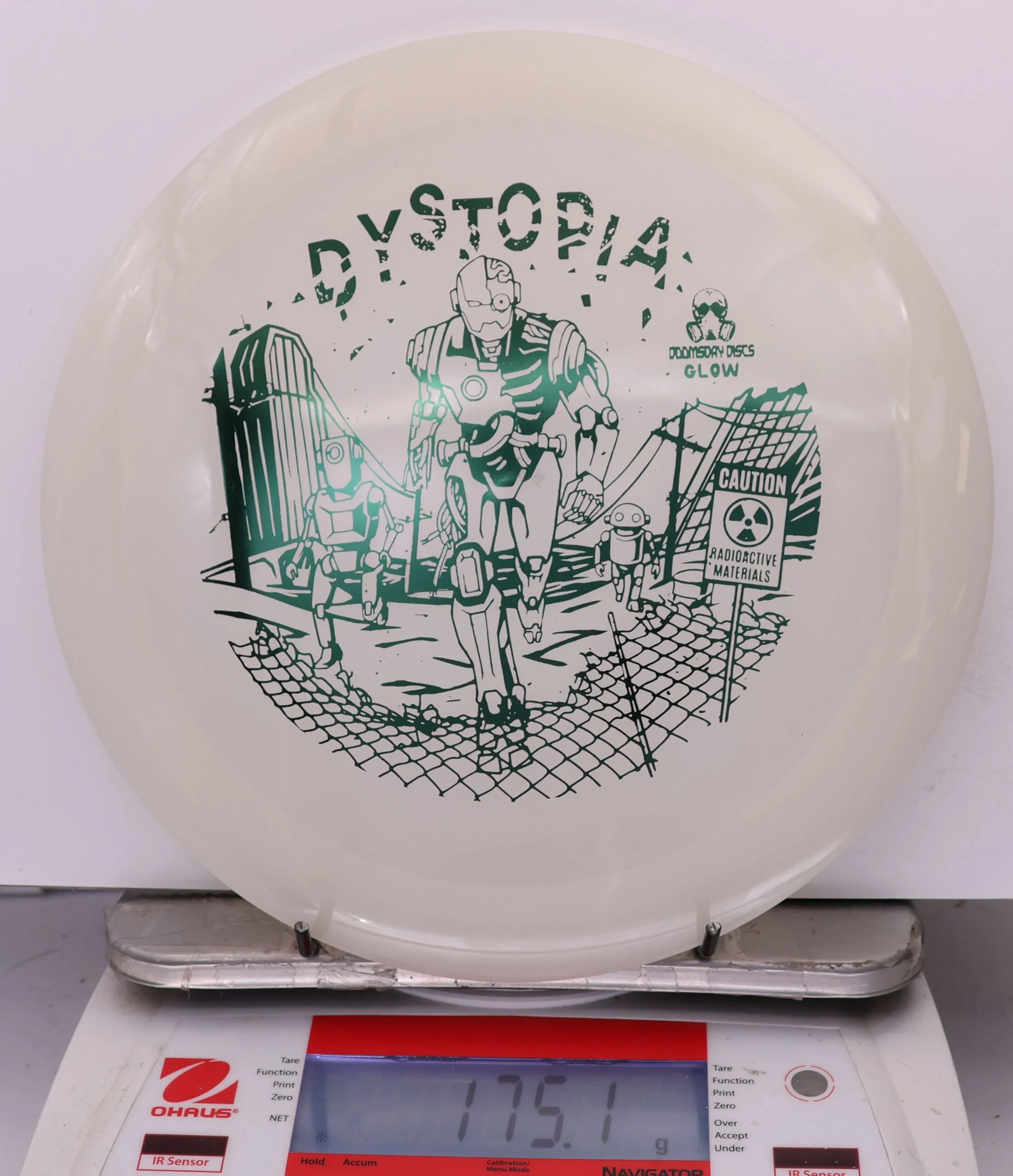 997858 Isolation Glow Dystopia - #641 Glow, 175