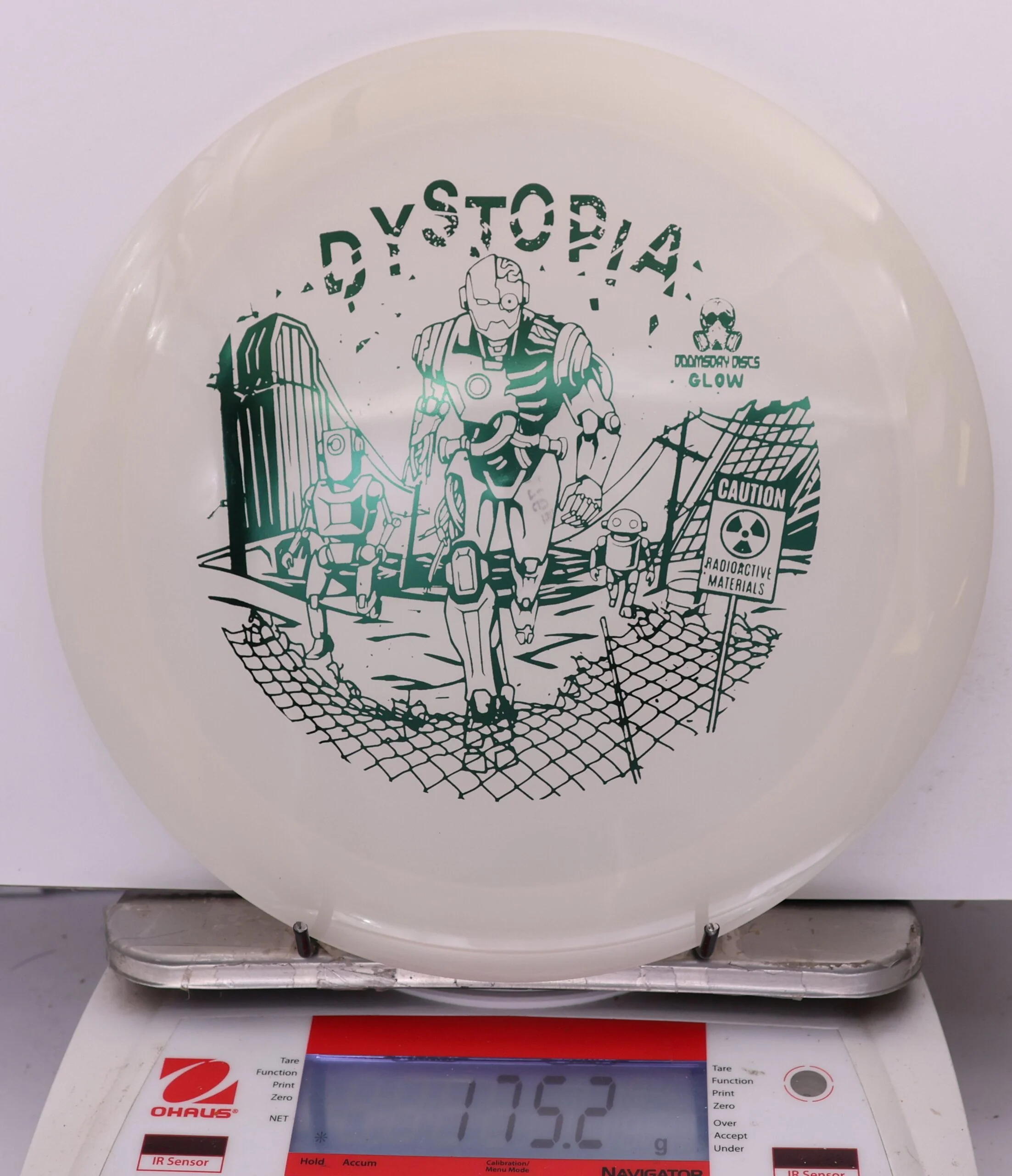 997859 Isolation Glow Dystopia - #642 Glow, 175