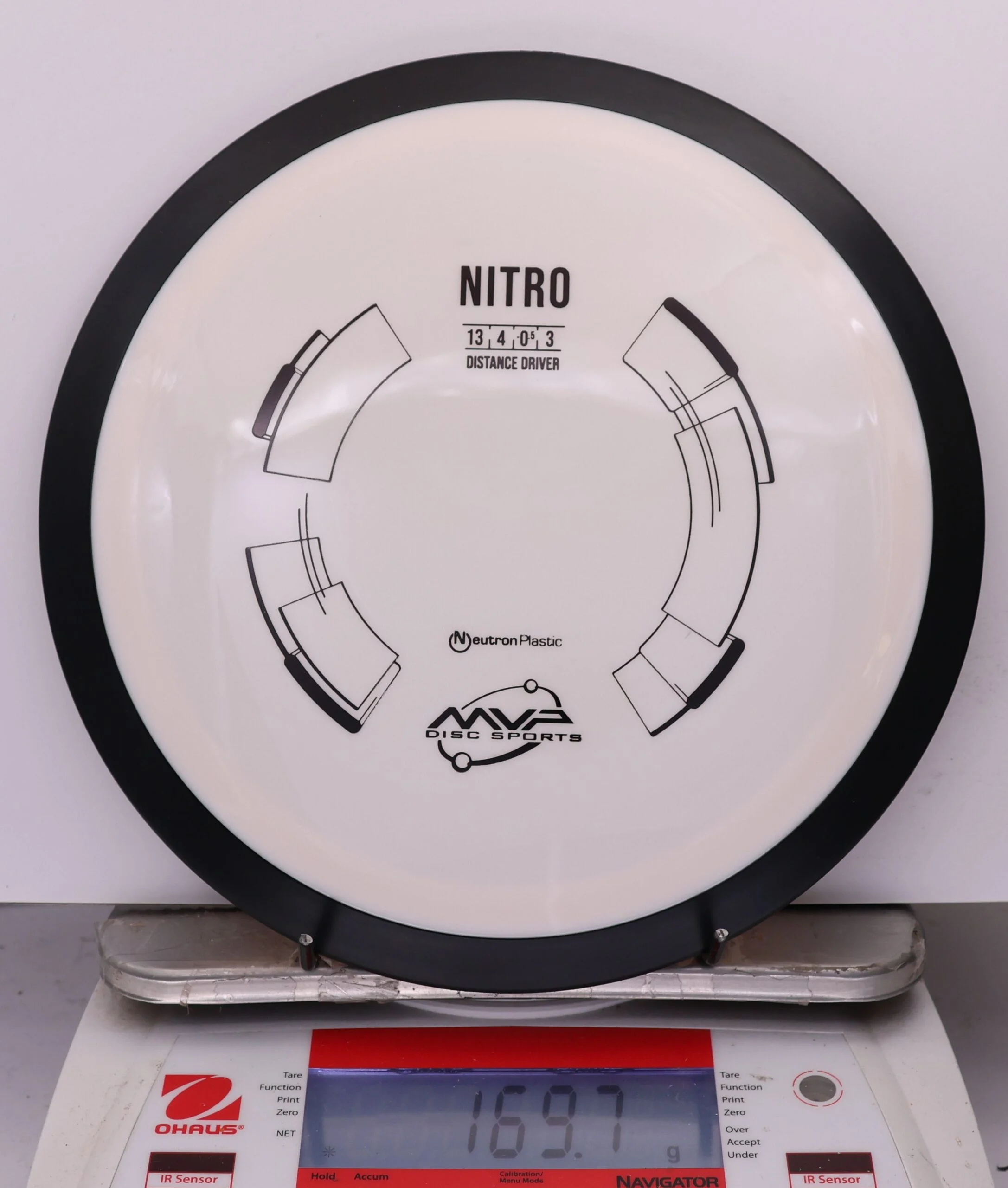 1000859 Neutron Nitro - #584 White, 170