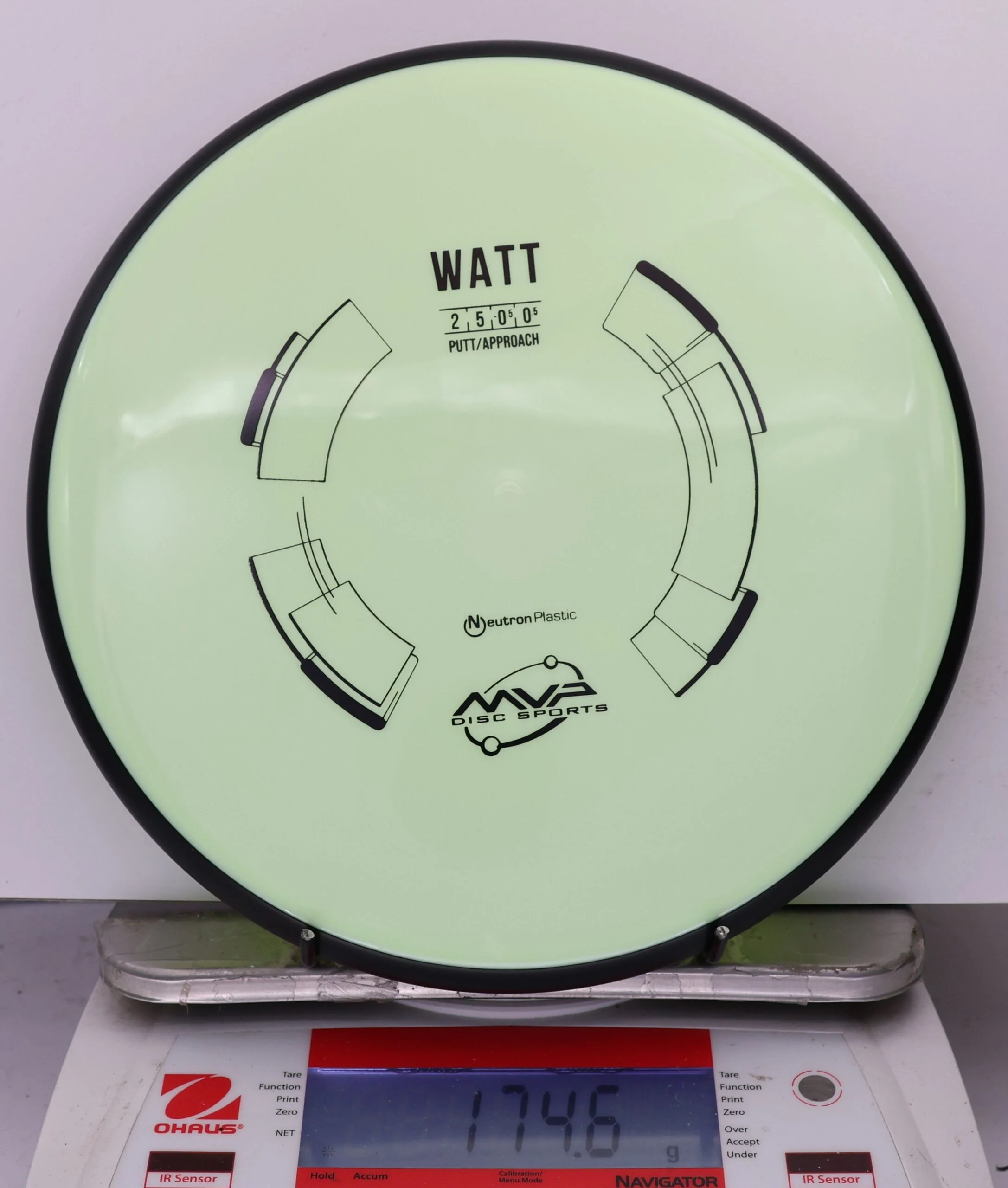 1000927 Neutron Watt - #582 BrlyGreen, 175