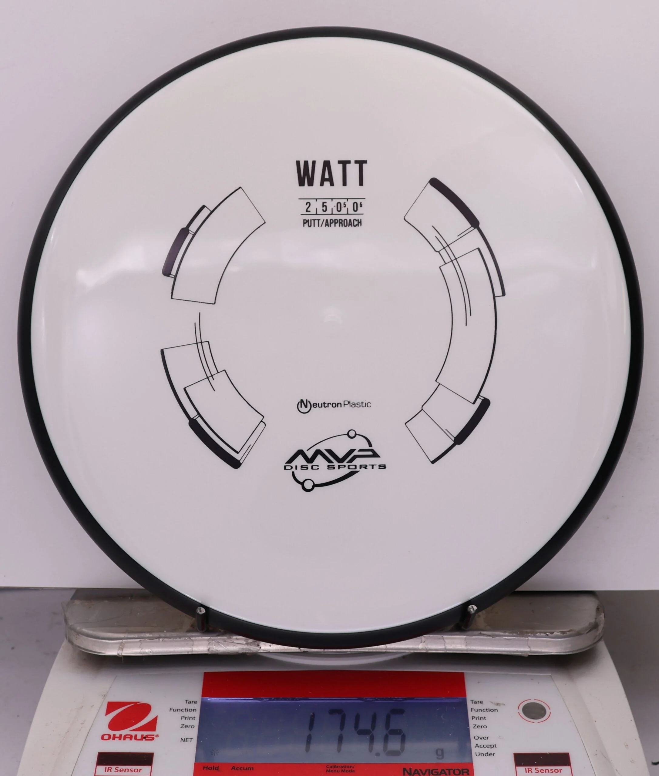 1000929 Neutron Watt - #584 White, 175