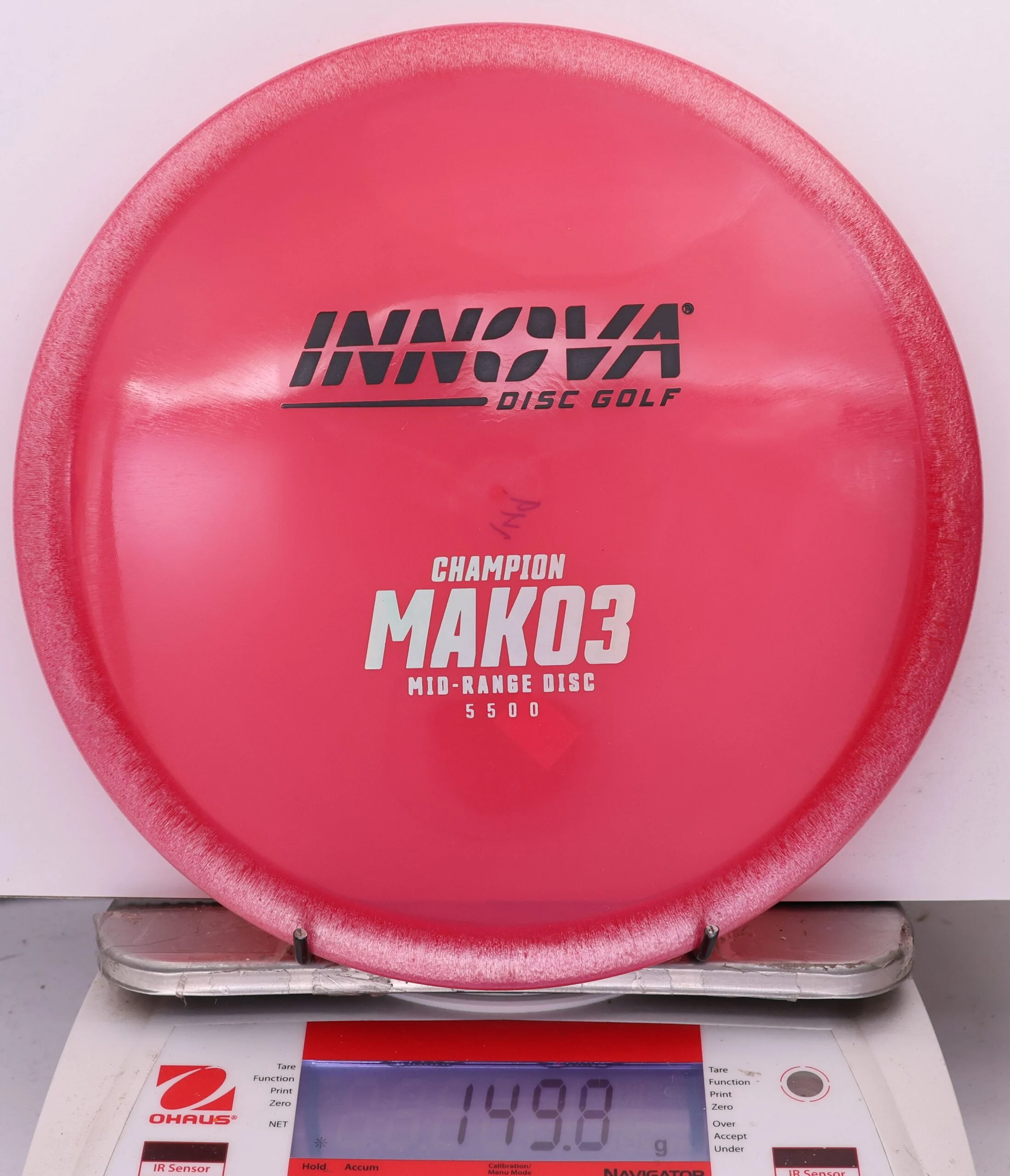 1003065 Champion Mako3 - #975 Red, 150