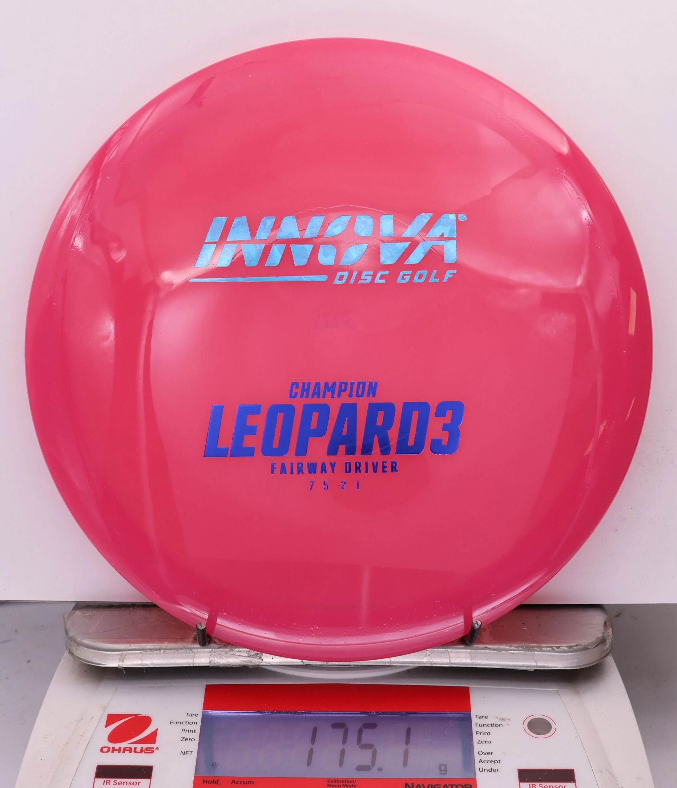 1003093 Champion Leopard3 - #969 Raspberry, 175