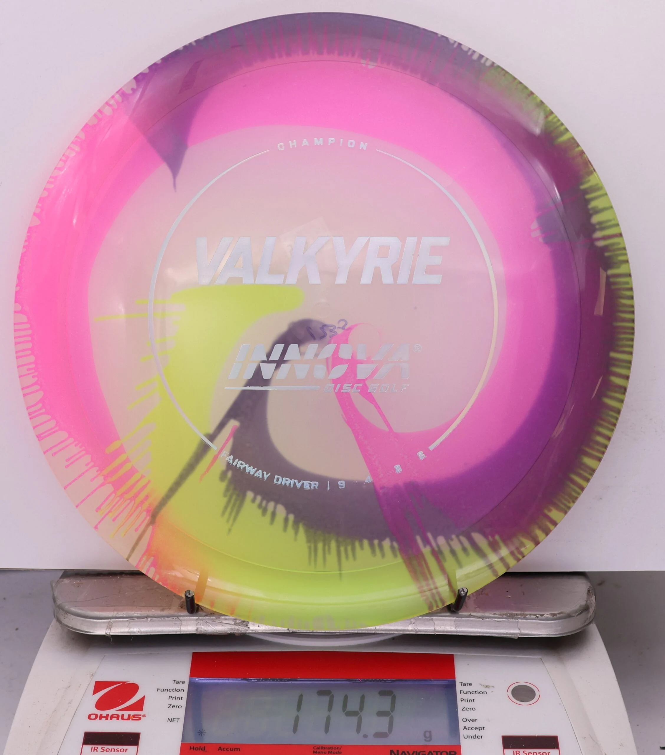 1003209 Tie-Dye Champion Valkyrie - #965 Tie-Dye, 174
