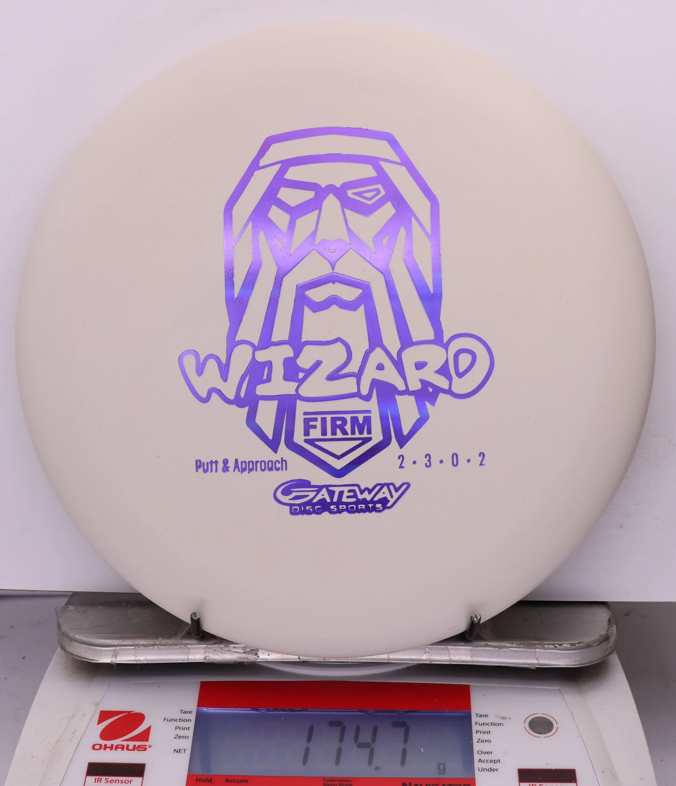 1004298 Firm SureGrip Wizard - #531 White, 175