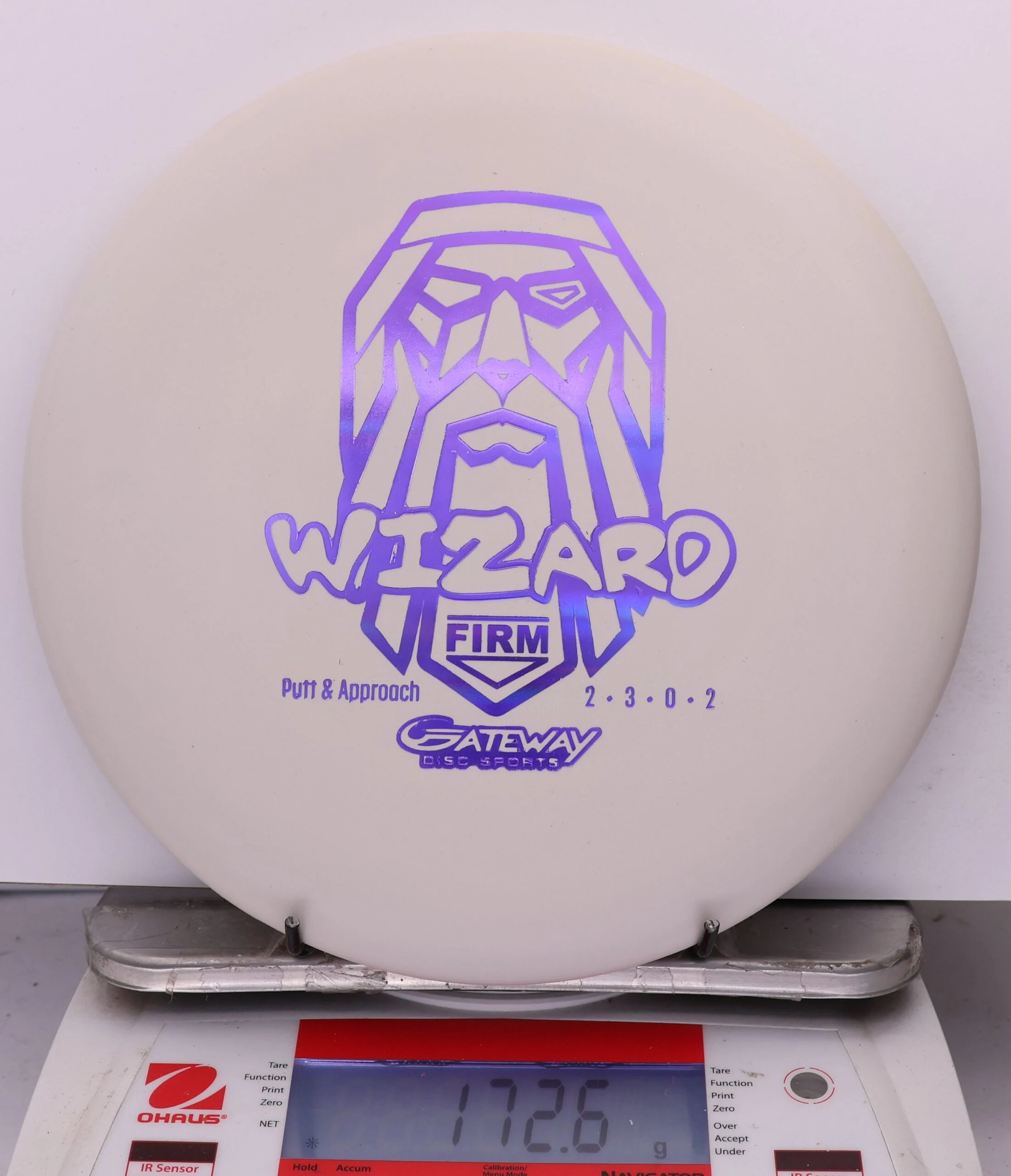 1004300 Firm SureGrip Wizard - #533 White, 173