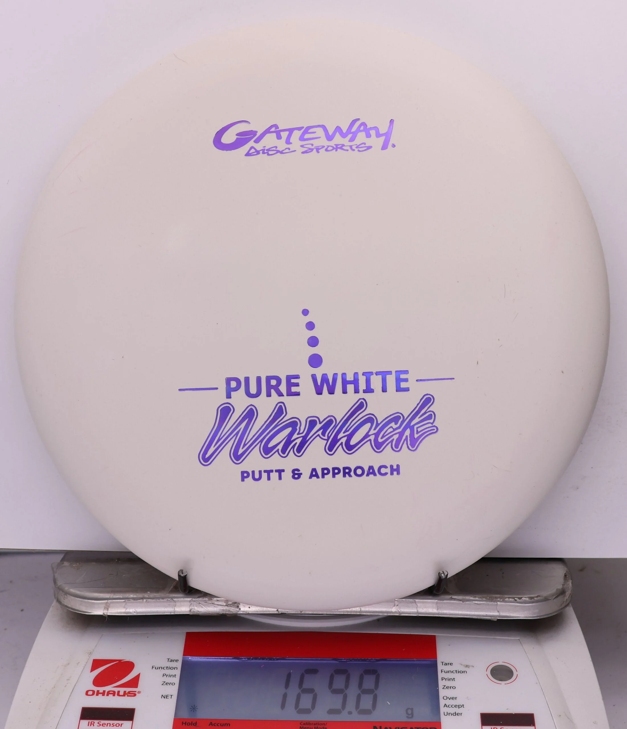1004396 Pure White Warlock - #529 Firm White, 170