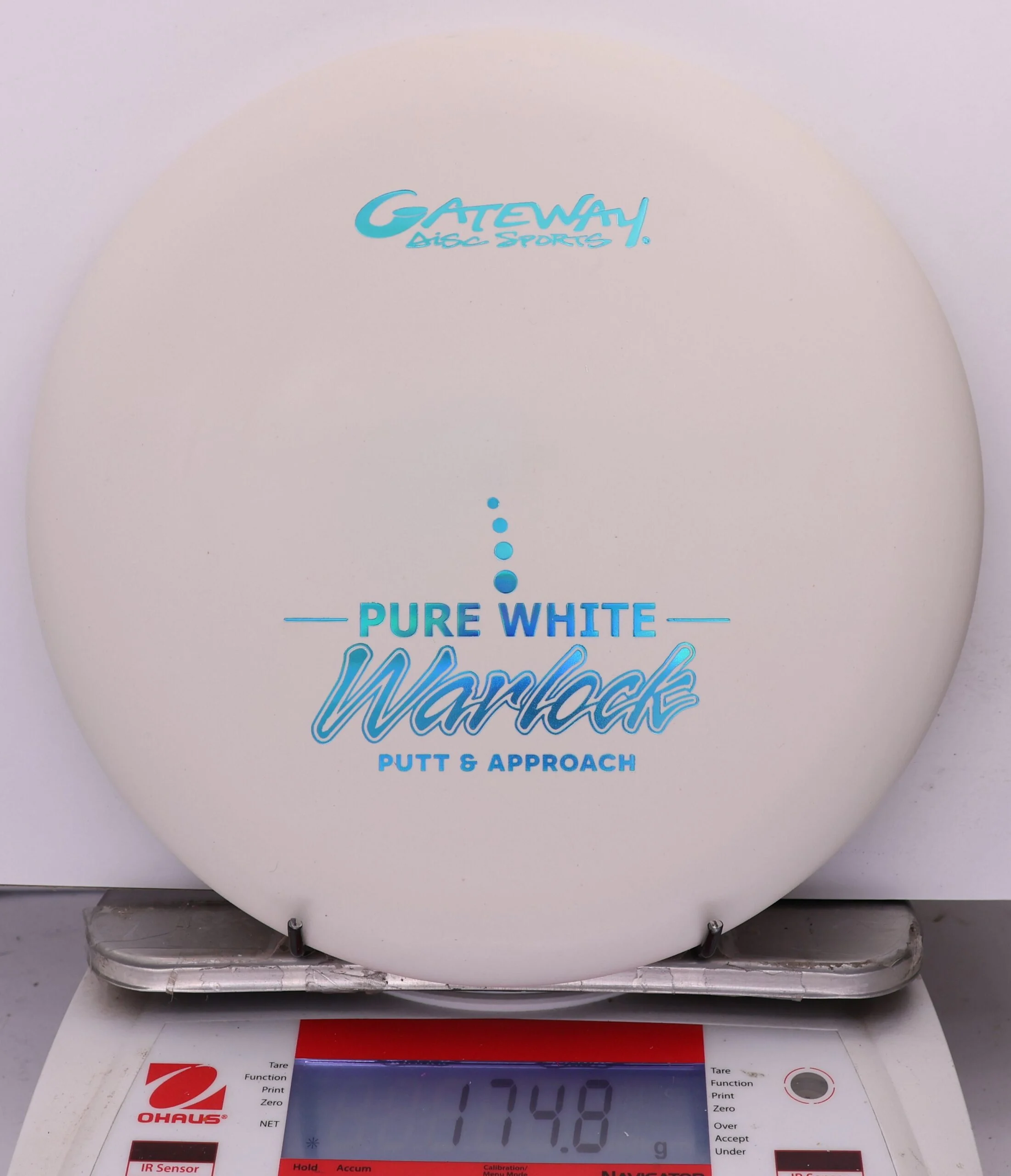 1004409 Pure White Warlock - #532 Firm White, 175