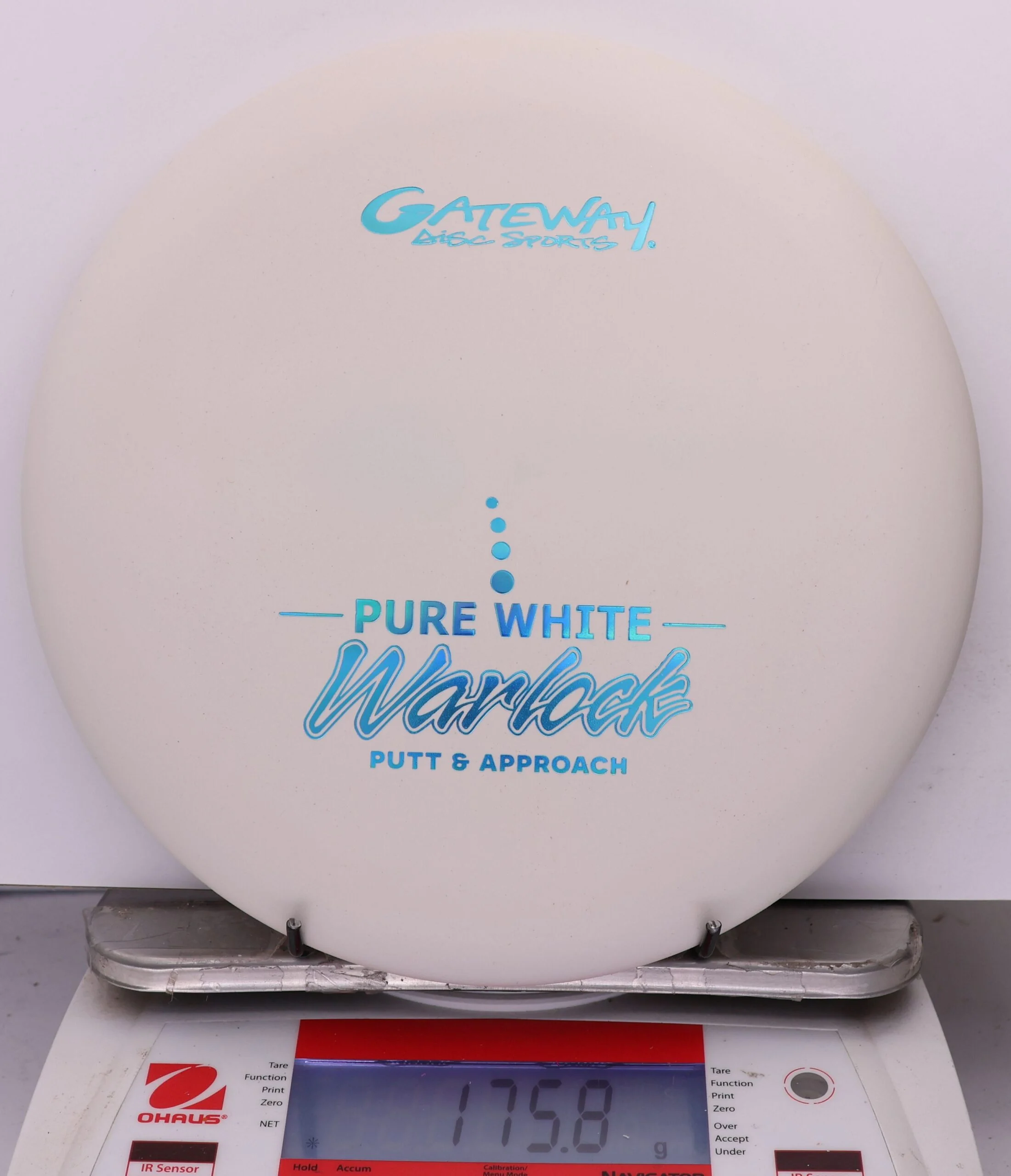 1004426 Pure White Warlock - #539 Firm White, 176