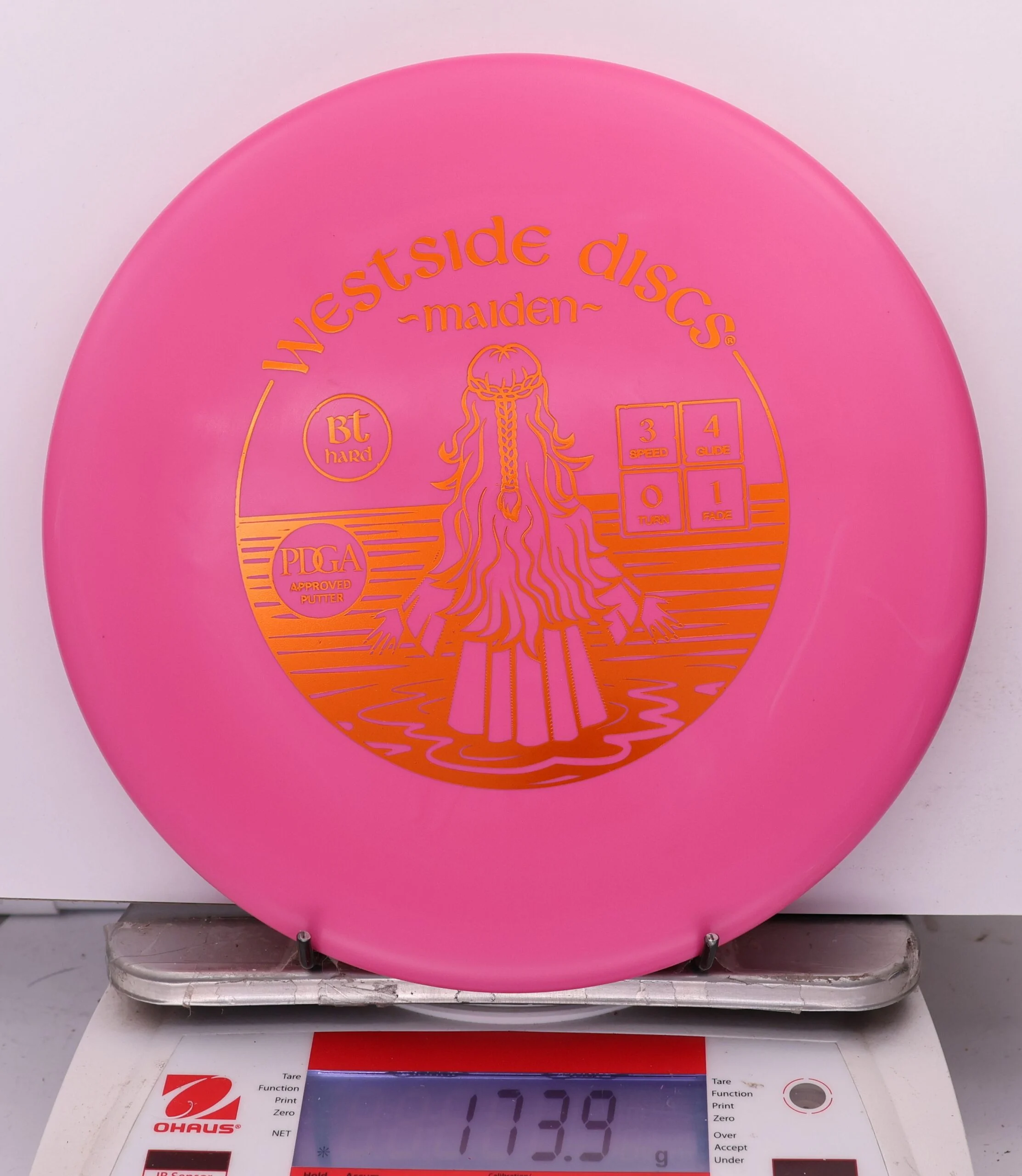 1008330 Bt Hard Maiden - #253 LtRed, 174