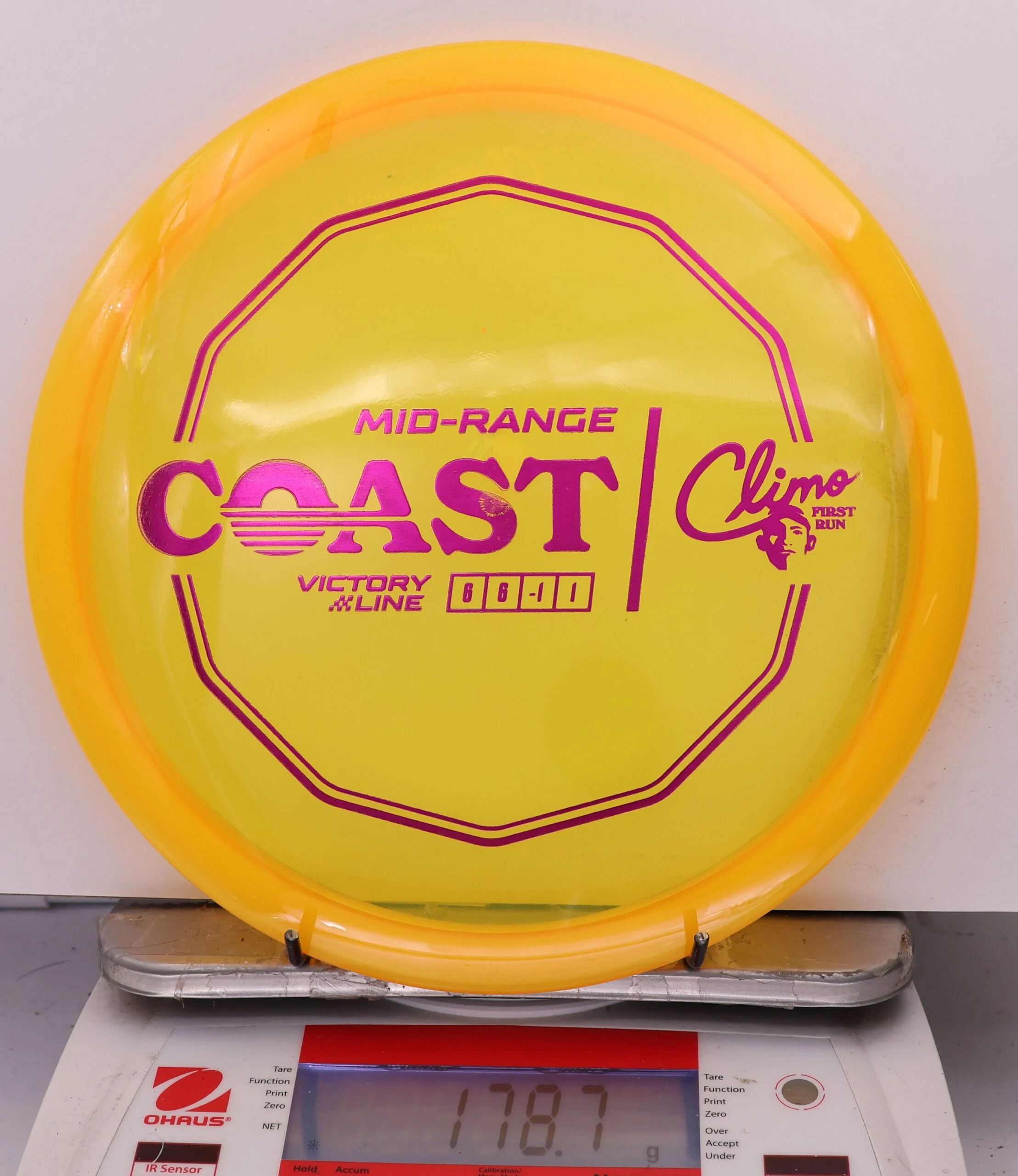1009919 Victory Line Coast - #11 LtOrange, 179