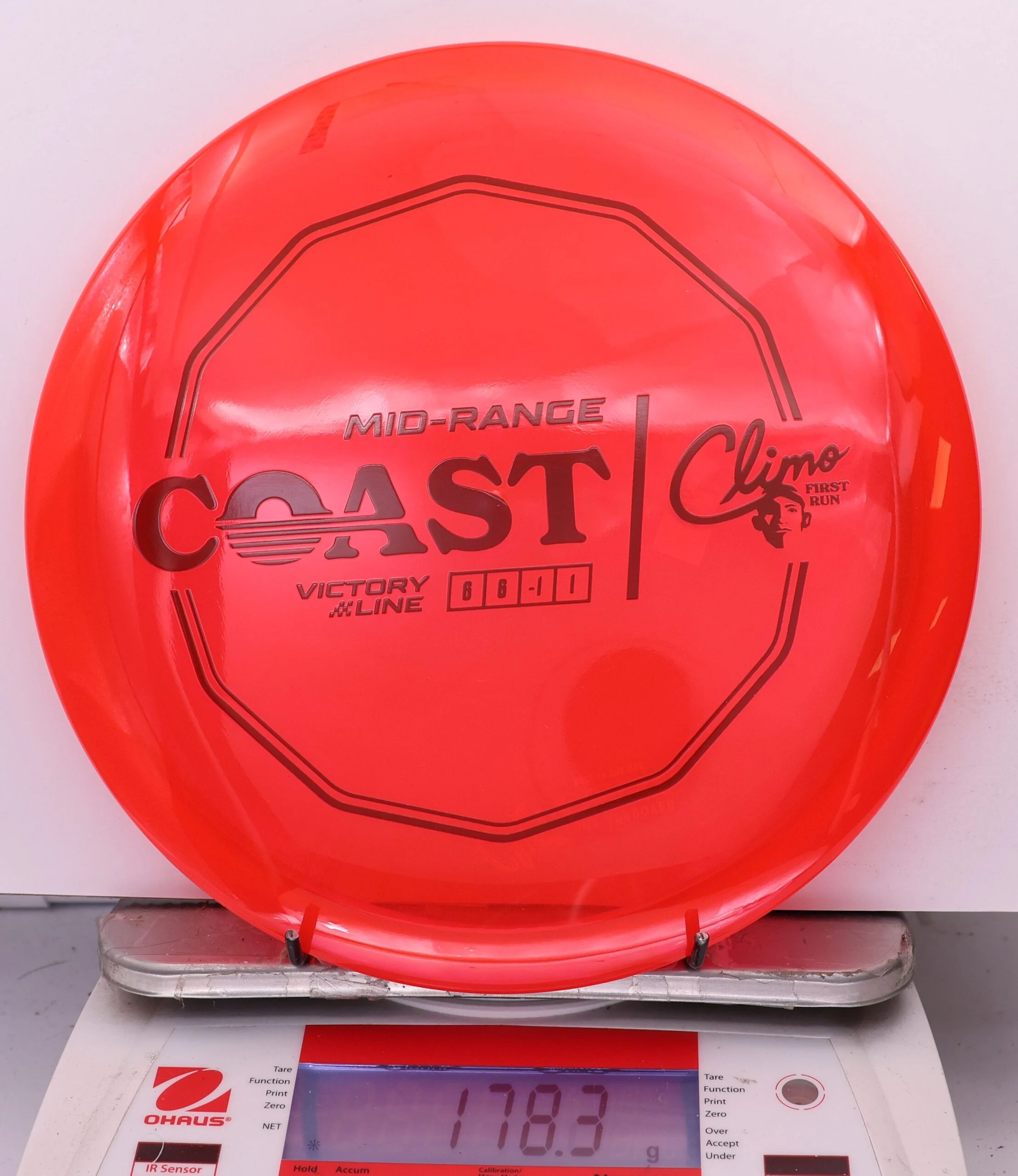 1009943 Victory Line Coast - #16 Red, 178